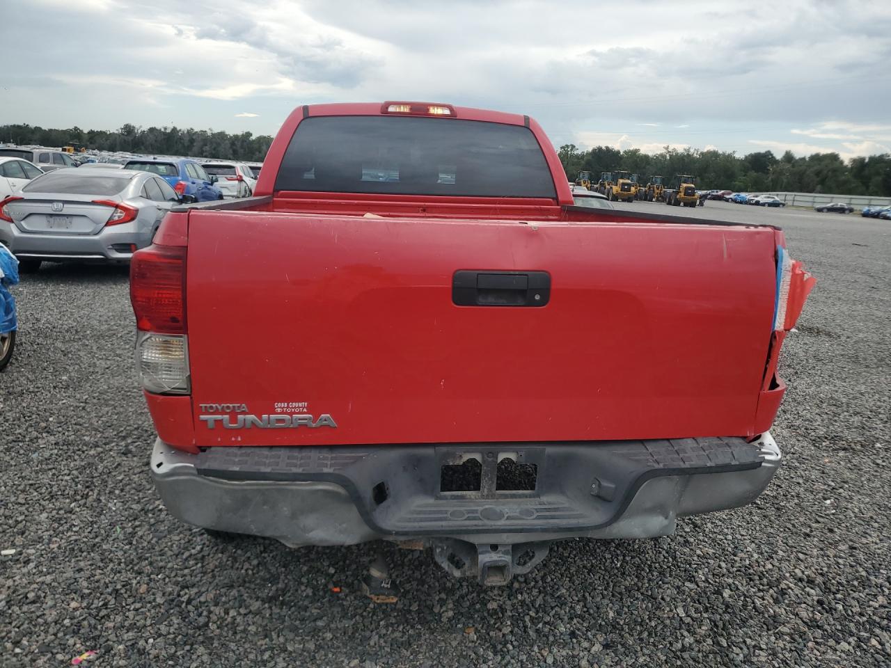 2010 Toyota Tundra Double Cab Sr5 Red vin: 5TFRM5F17AX010803