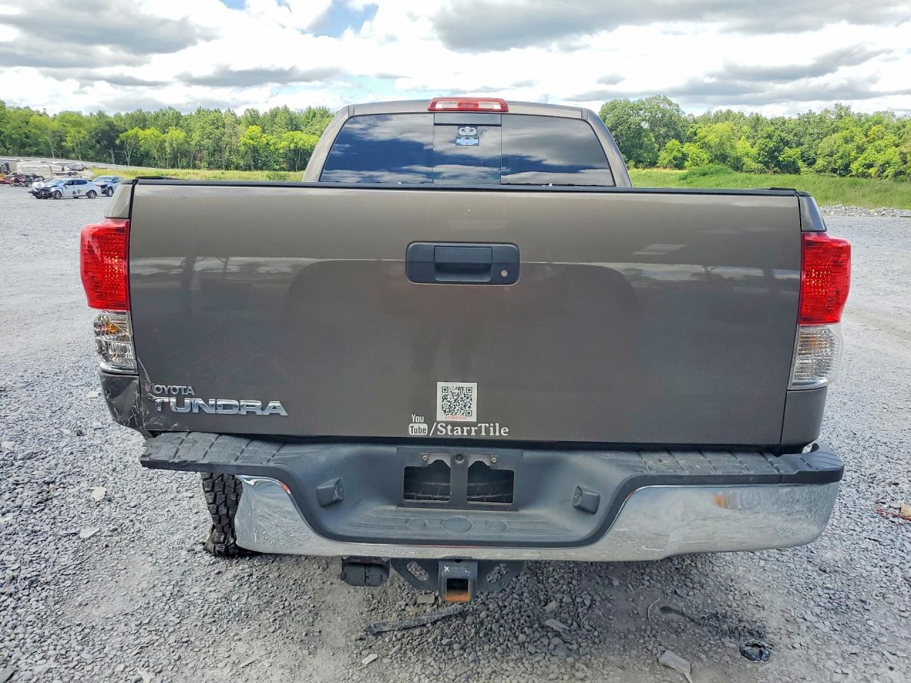 2010 Toyota Tundra Double Cab Sr5 Коричневый vin: 5TFRM5F17AX014866