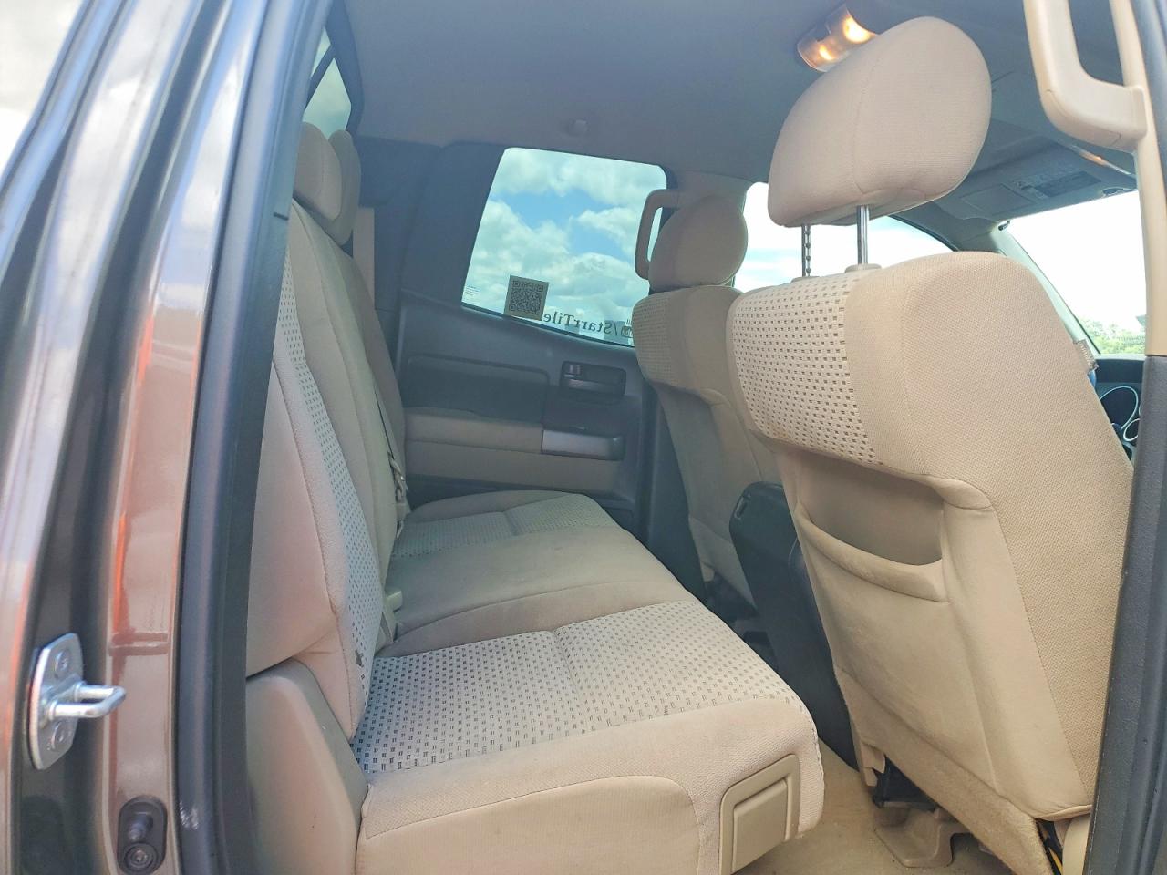 2010 Toyota Tundra Double Cab Sr5 Коричневый vin: 5TFRM5F17AX014866
