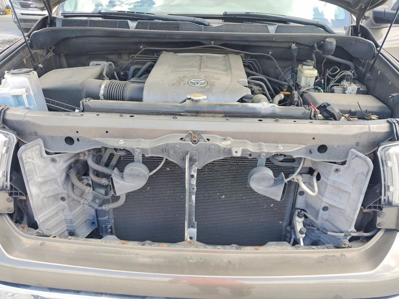 2010 Toyota Tundra Double Cab Sr5 Коричневый vin: 5TFRM5F17AX014866