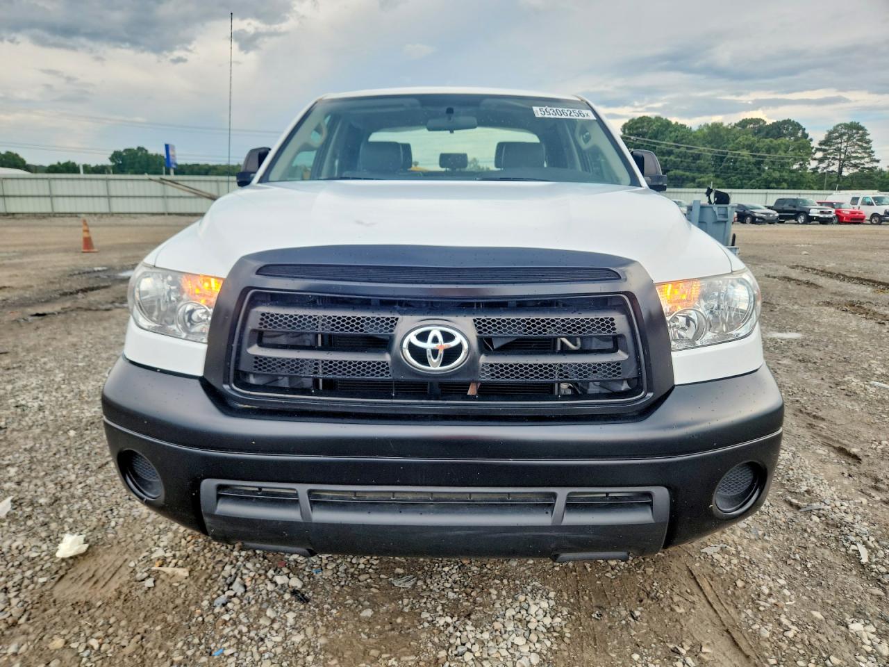2010 Toyota Tundra Double Cab Sr5 White vin: 5TFRM5F17AX016939