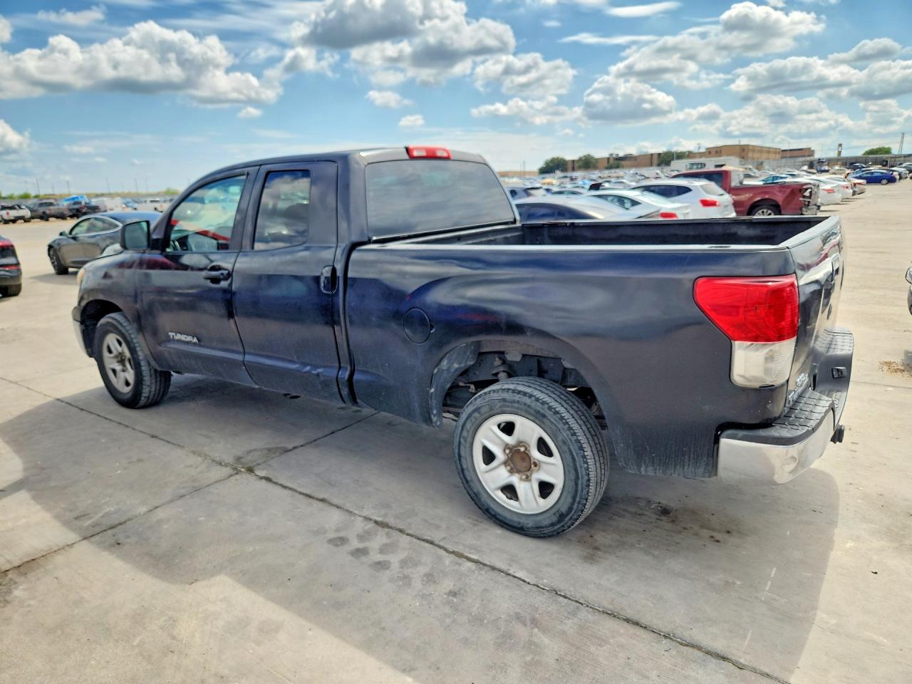 2011 Toyota Tundra Double Cab Sr5 Black vin: 5TFRM5F17BX026999