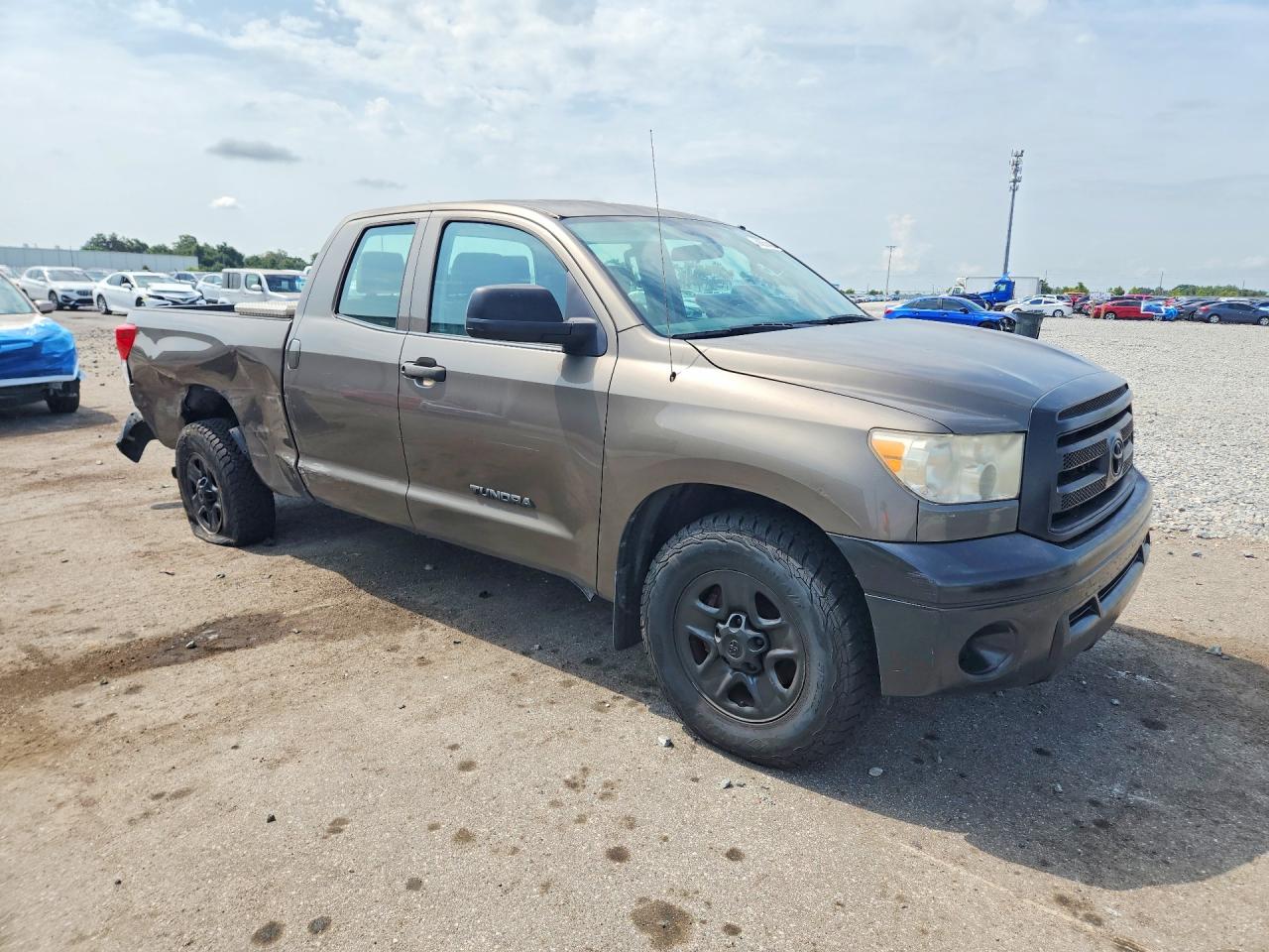 2011 Toyota Tundra Double Cab Sr5 Gray vin: 5TFRM5F17BX027540