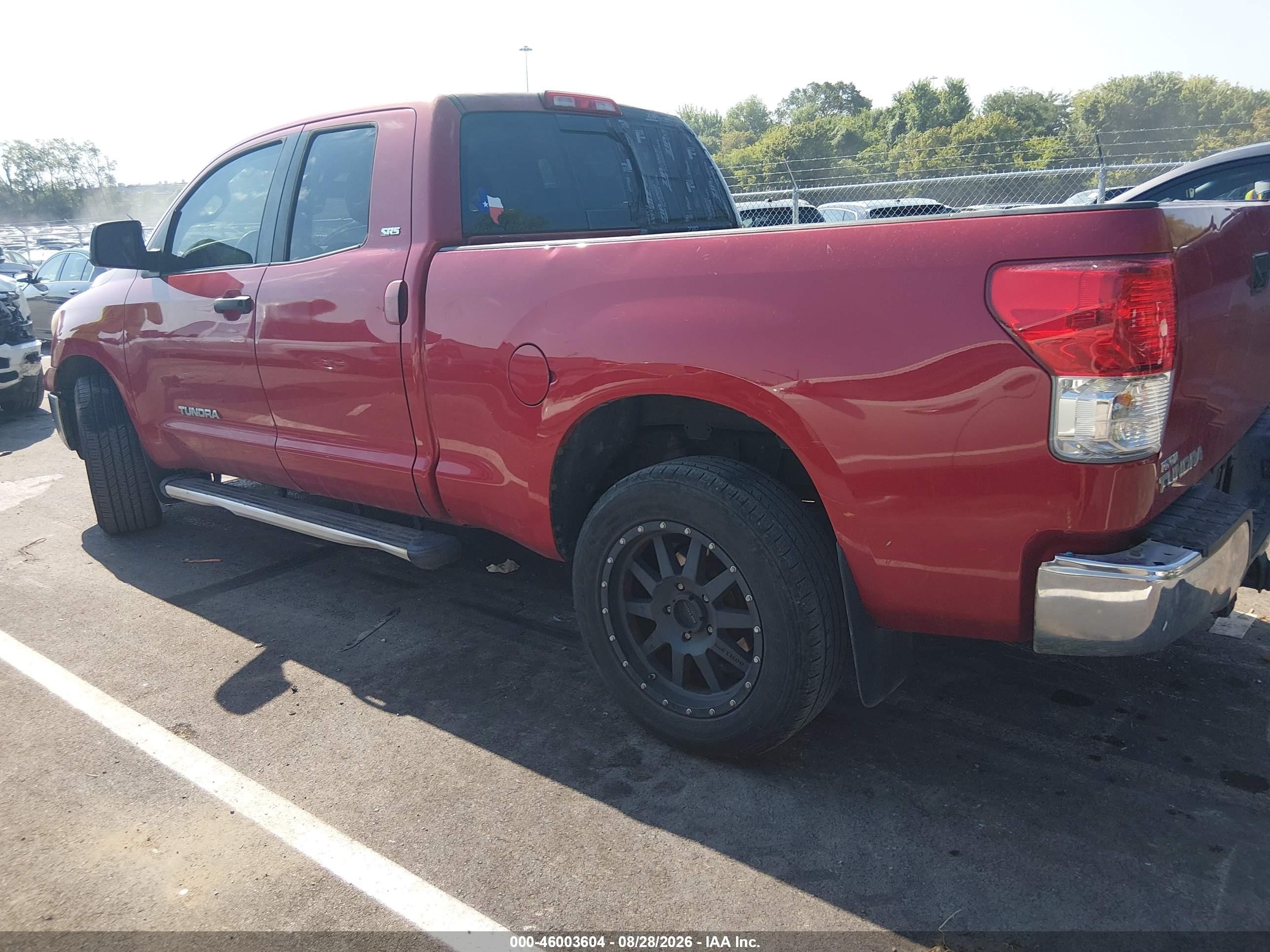 2012 Toyota Tundra Grade 4.6l V8 Red vin: 5TFRM5F17CX038359