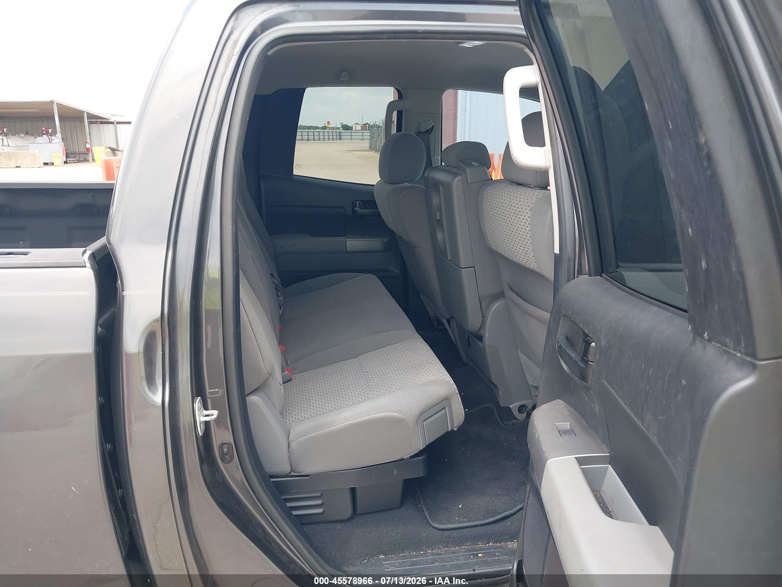 2013 Toyota Tundra Grade 4.6l V8 Gray vin: 5TFRM5F17DX052893