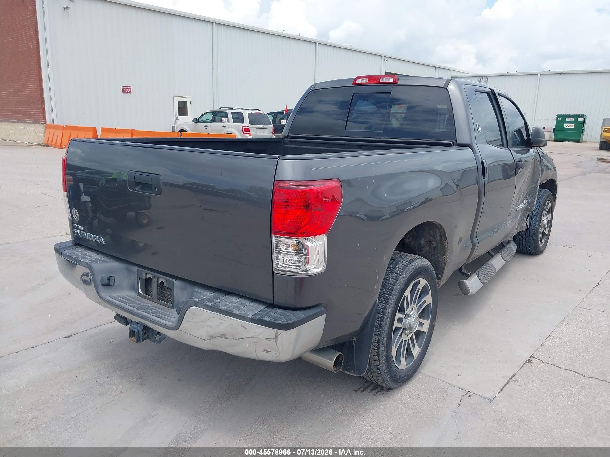 2013 Toyota Tundra Grade 4.6l V8 Gray vin: 5TFRM5F17DX052893
