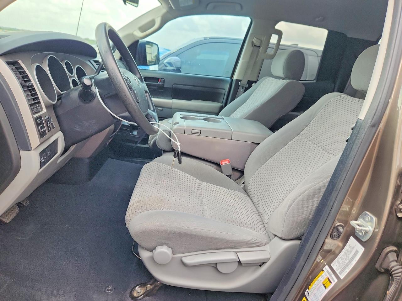 2013 Toyota Tundra Double Cab Sr5 Brown vin: 5TFRM5F17DX061724
