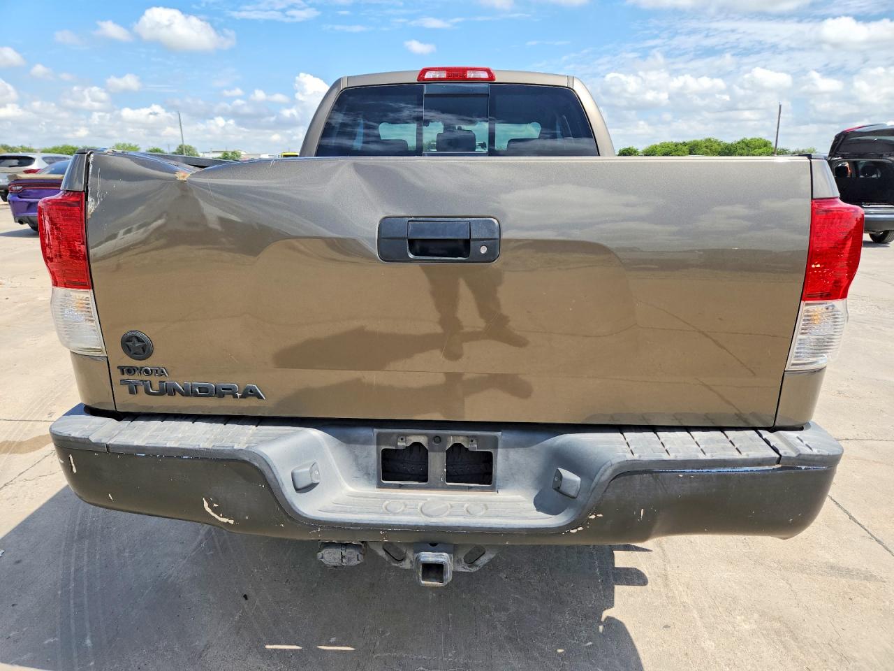2013 Toyota Tundra Double Cab Sr5 Brown vin: 5TFRM5F17DX061724