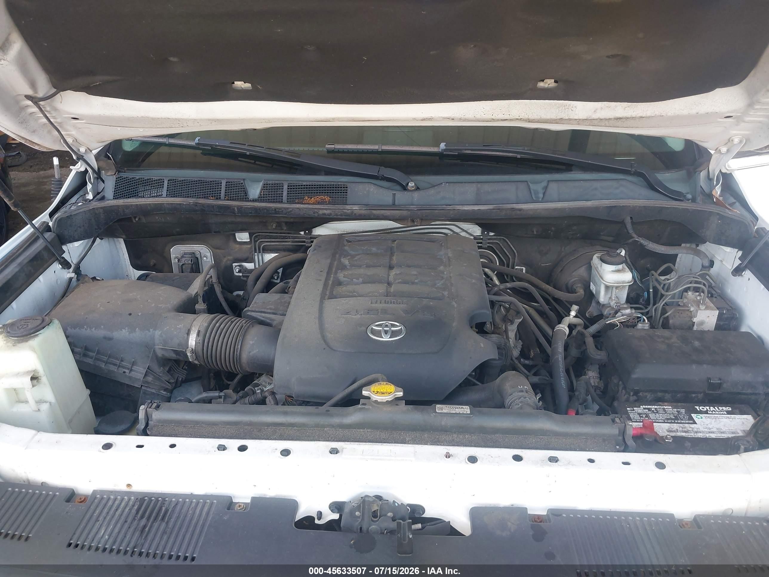 2014 Toyota Tundra Sr5 4.6l V8 White vin: 5TFRM5F17EX072482