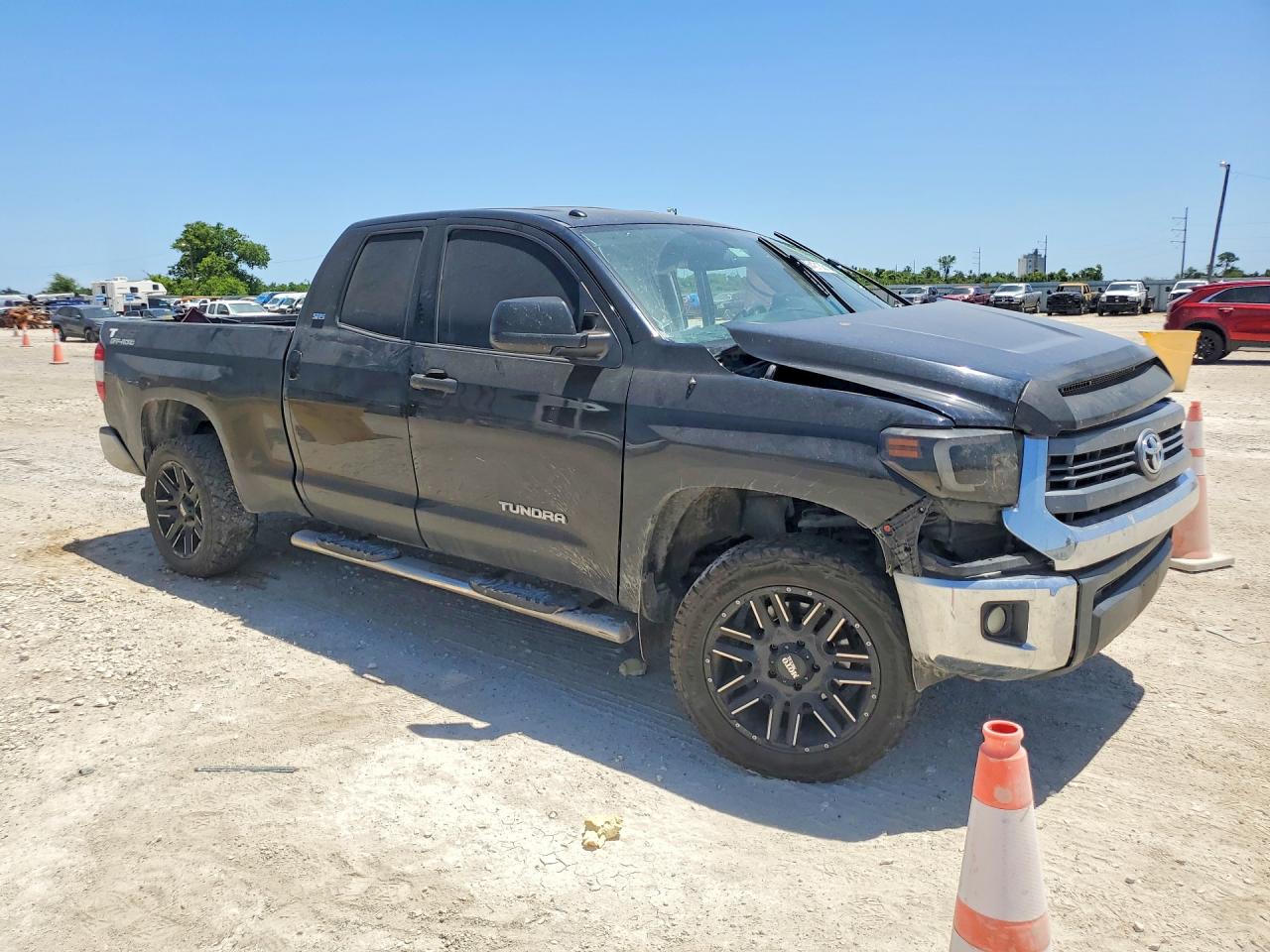 2014 Toyota Tundra Sr5 Black vin: 5TFRM5F17EX073096