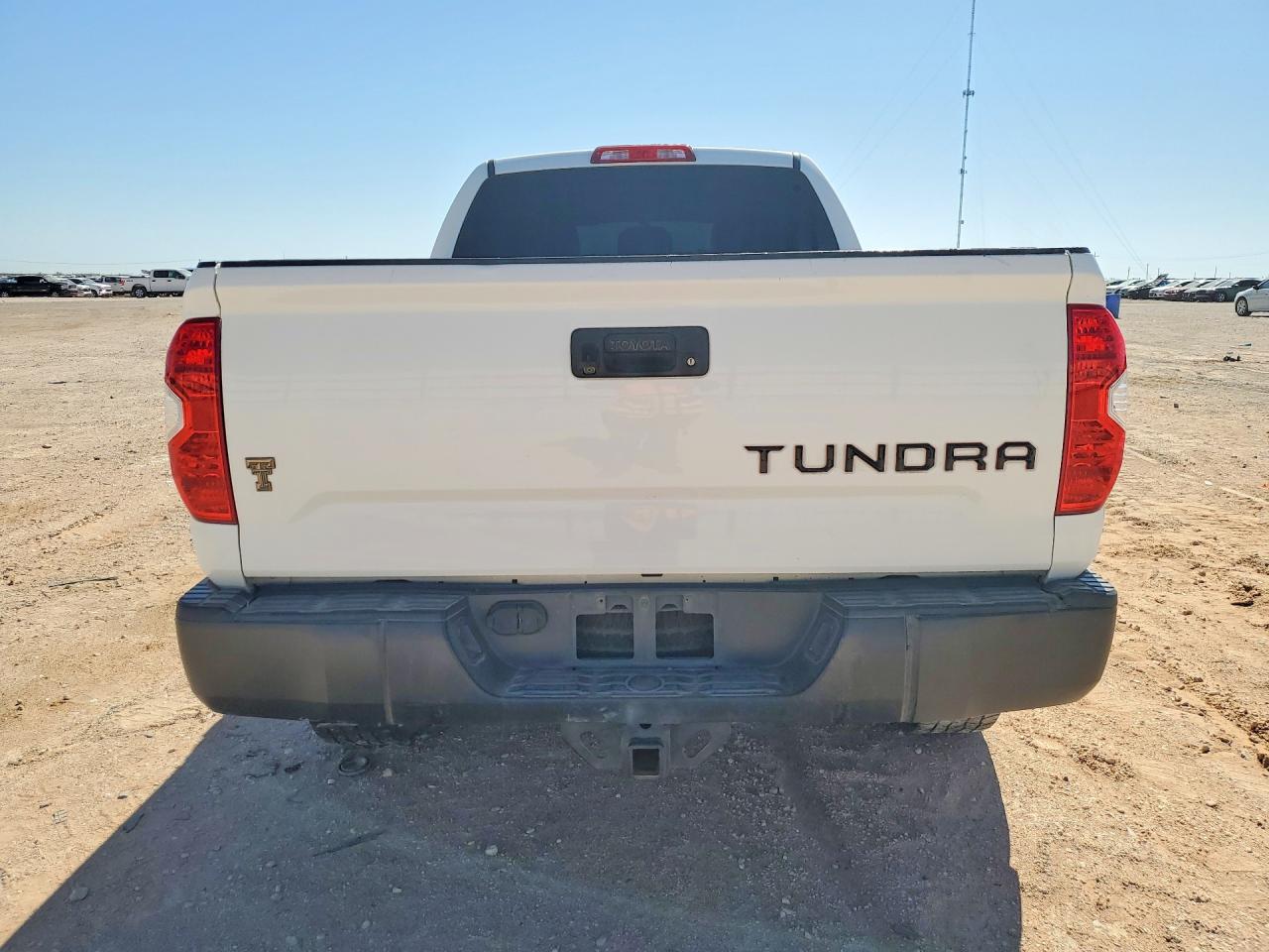 2015 Toyota Tundra Sr White vin: 5TFRM5F17FX090854
