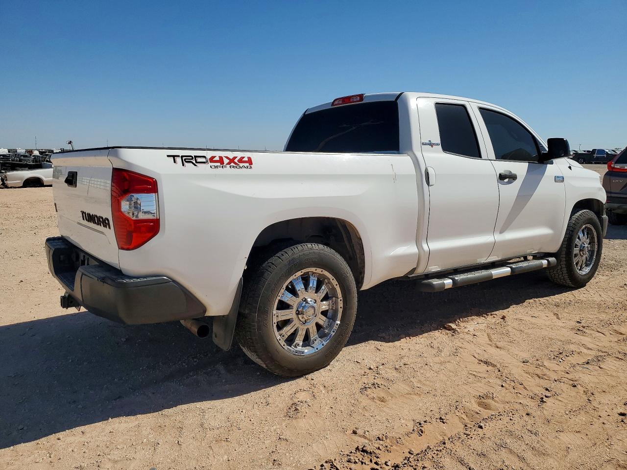 2015 Toyota Tundra Sr White vin: 5TFRM5F17FX090854