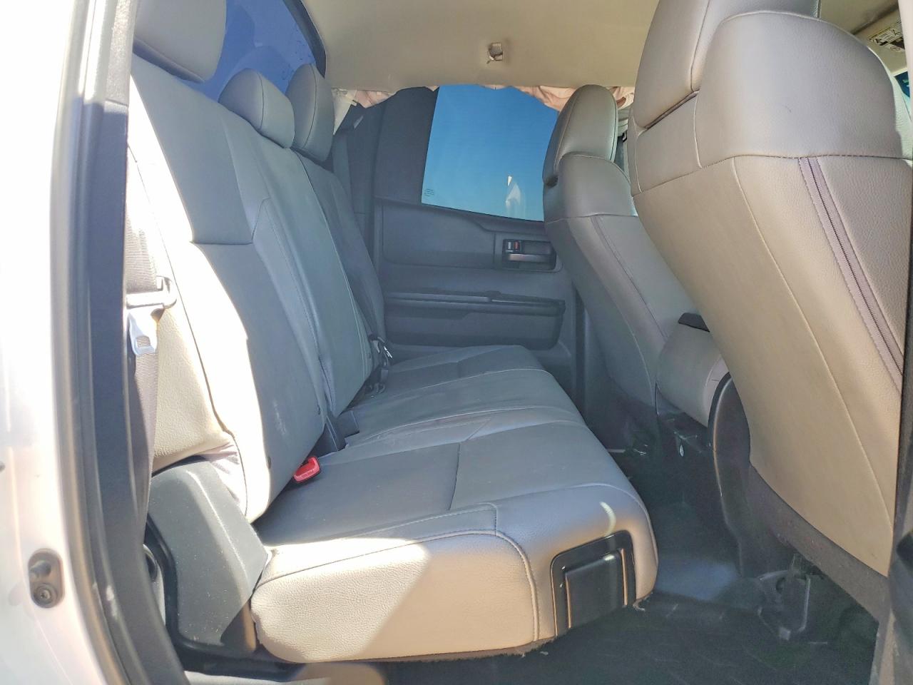 2015 Toyota Tundra Sr White vin: 5TFRM5F17FX090854