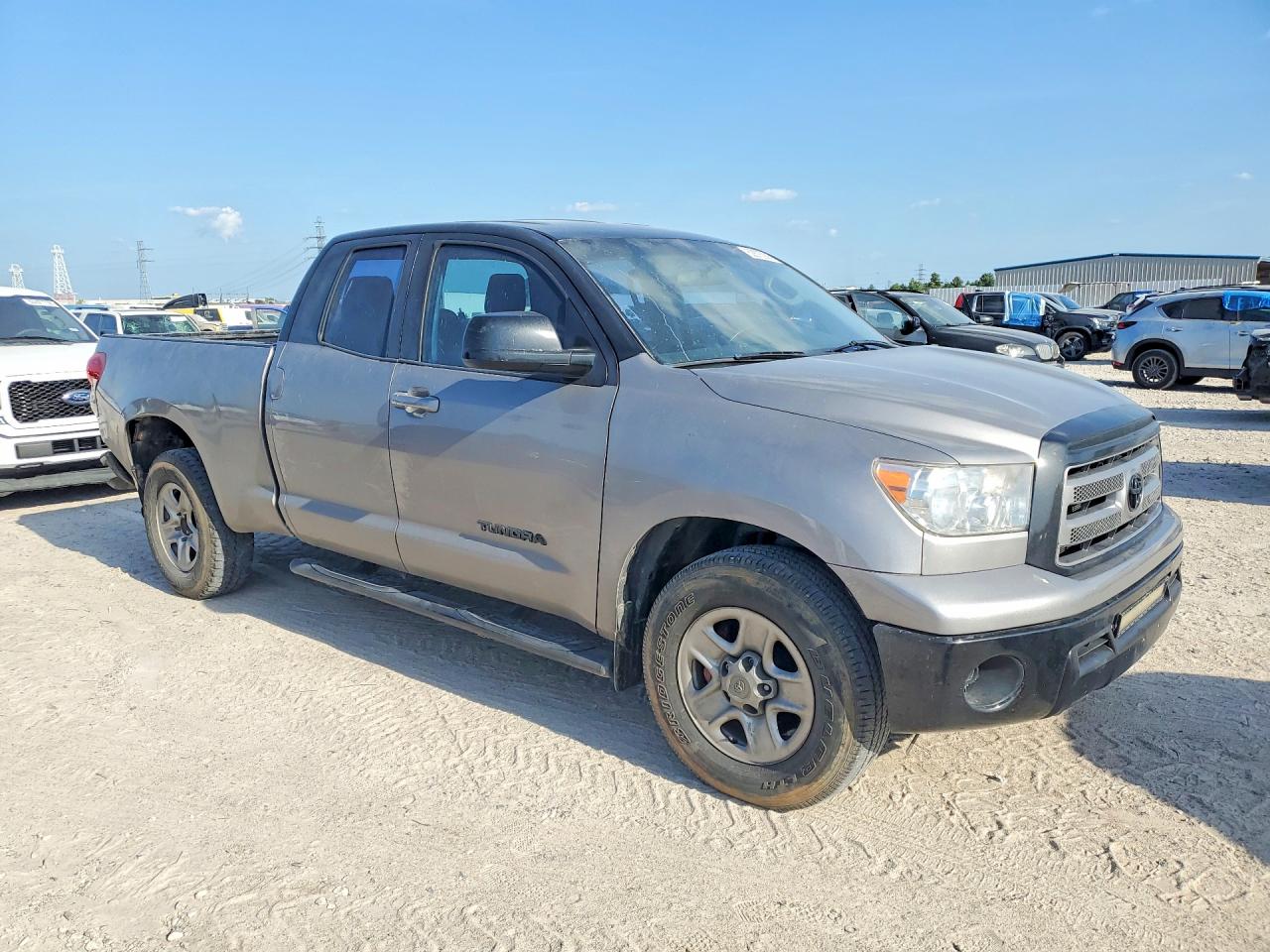 2011 Toyota Tundra Double Cab Sr5 Серебряный vin: 5TFRM5F18BX022489