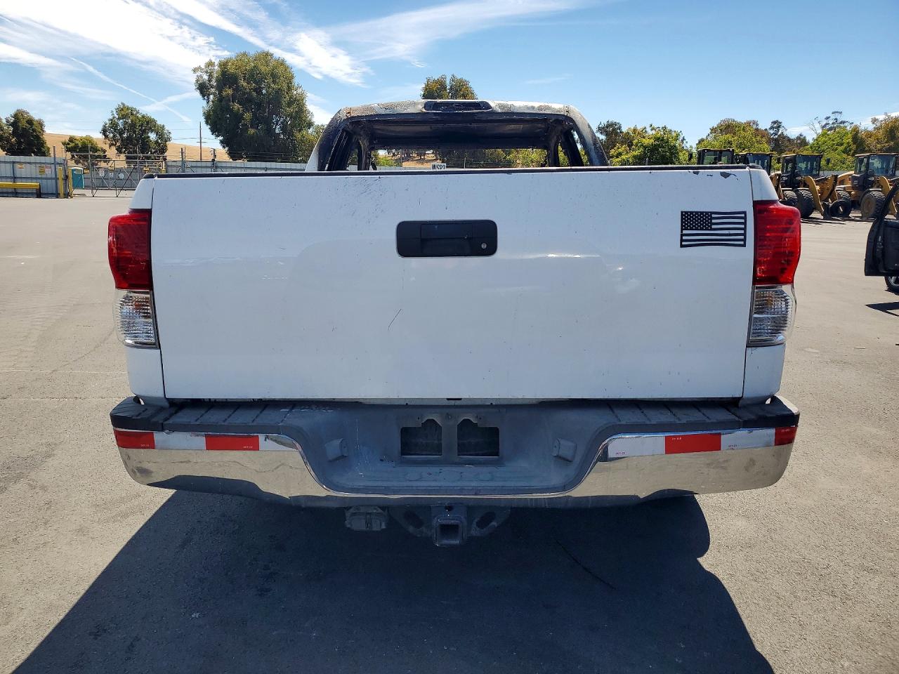 2011 Toyota Tundra Double Cab Sr5 Burn vin: 5TFRM5F18BX032634