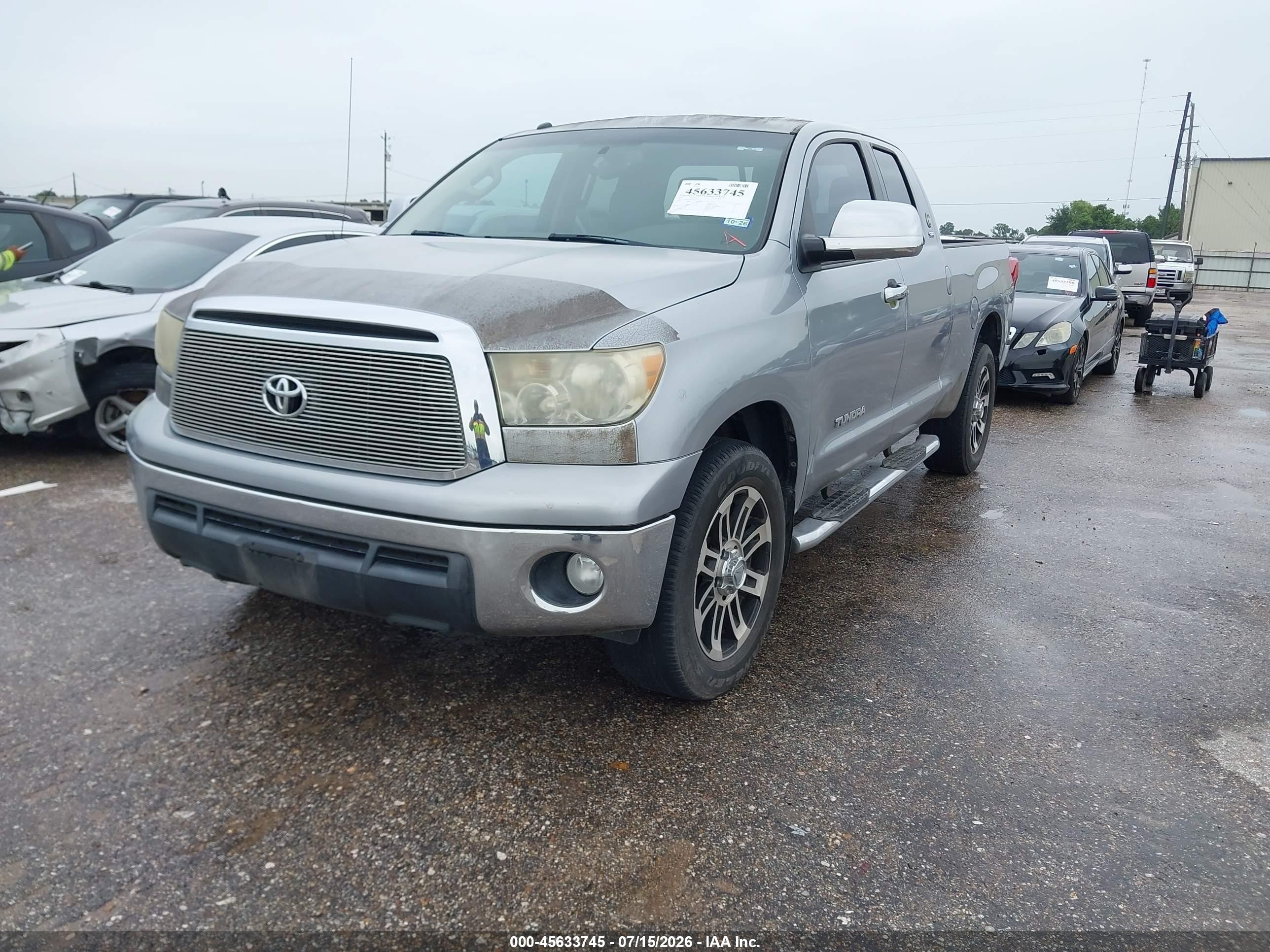 2013 Toyota Tundra Grade 4.6l V8 Silver vin: 5TFRM5F18DX057035