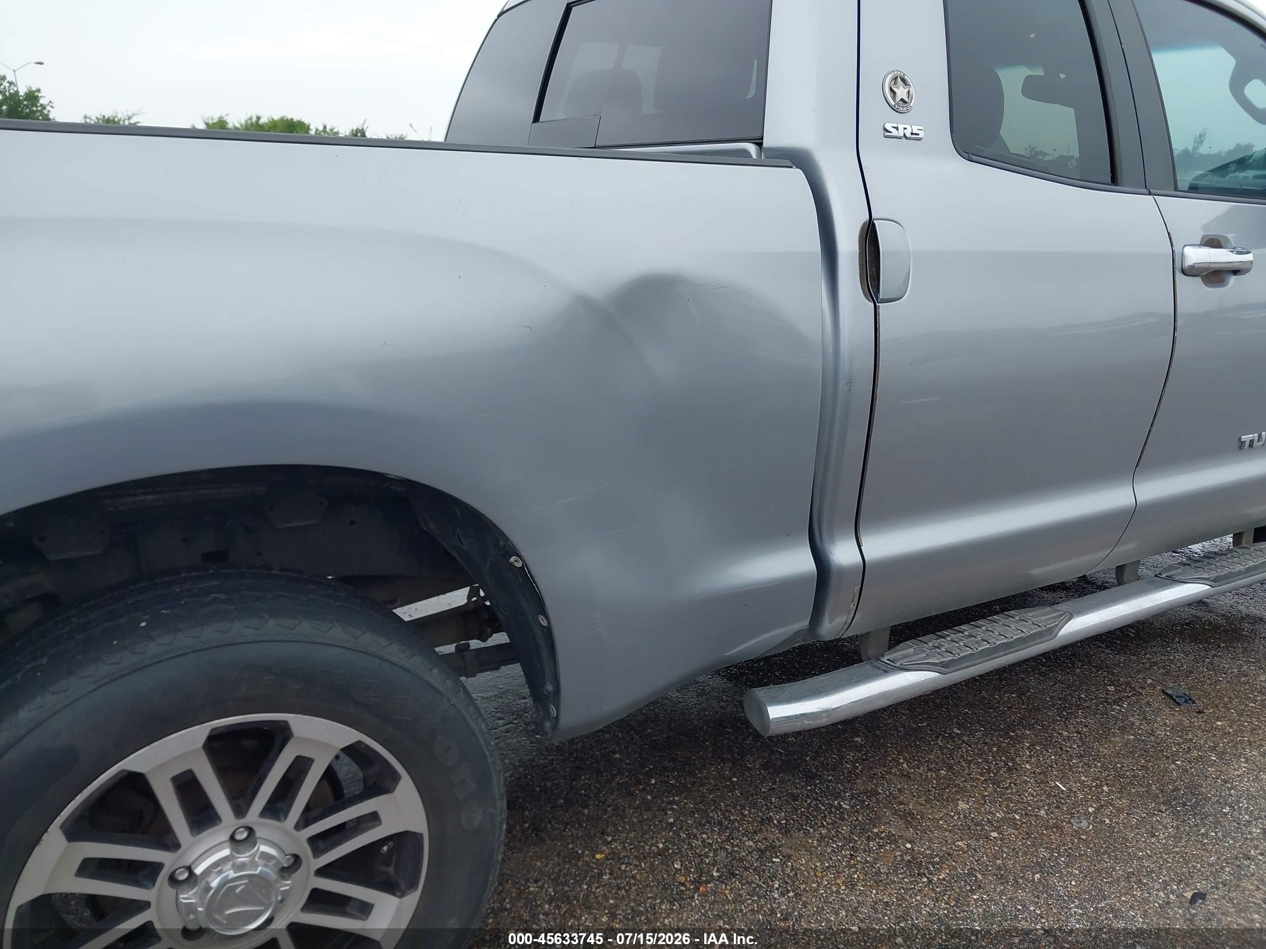 2013 Toyota Tundra Grade 4.6l V8 Silver vin: 5TFRM5F18DX057035