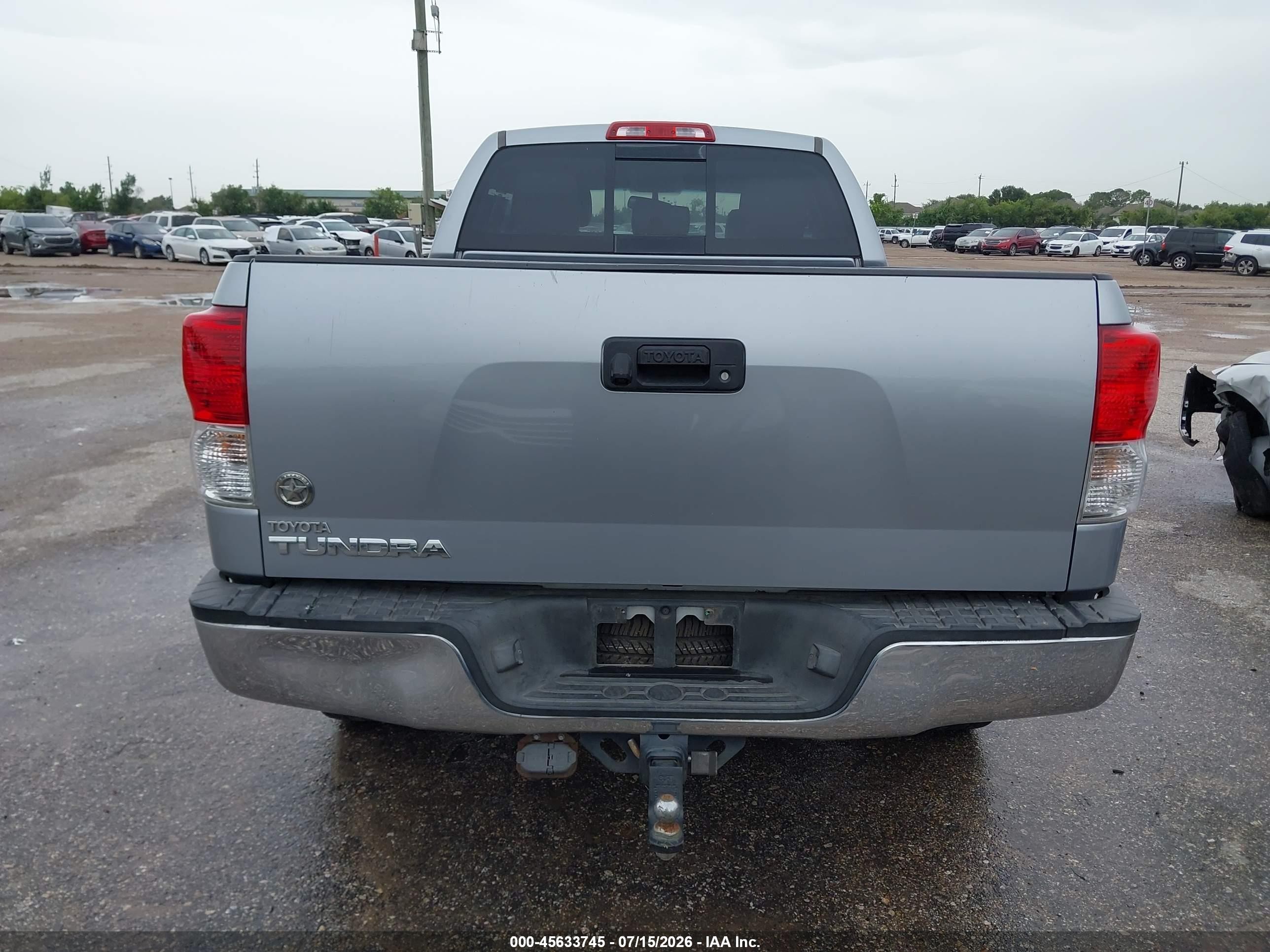 2013 Toyota Tundra Grade 4.6l V8 Silver vin: 5TFRM5F18DX057035