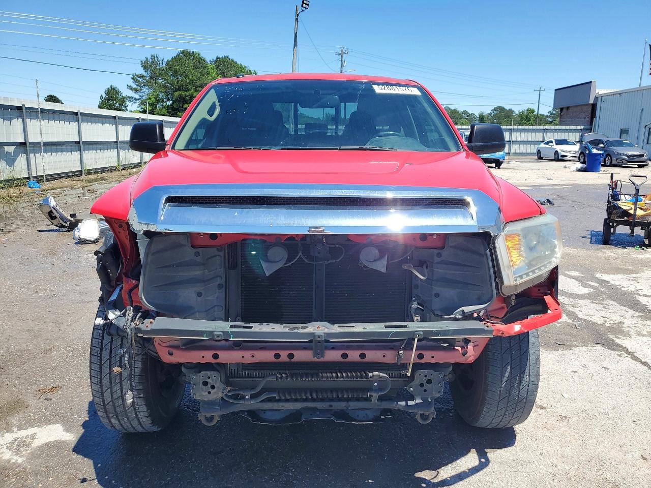2014 Toyota Tundra Sr5 Red vin: 5TFRM5F18EX070577