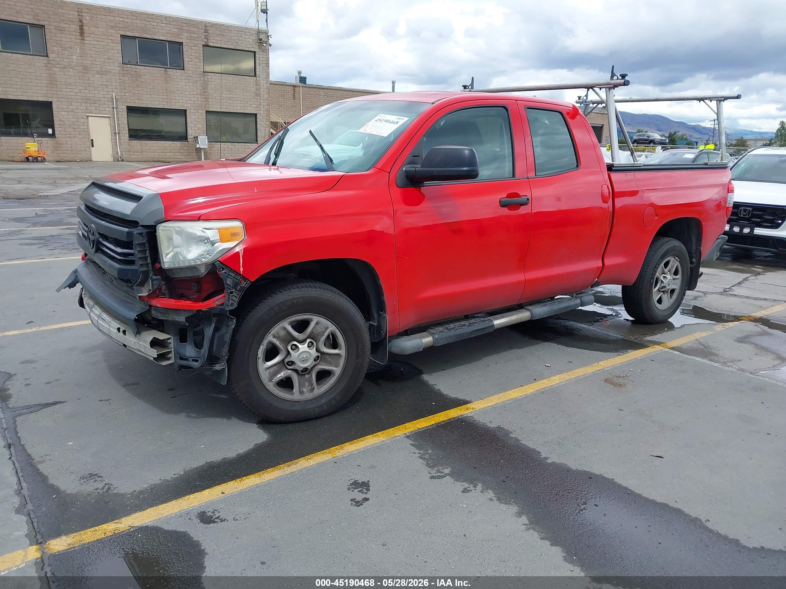 2014 Toyota Tundra Sr 4.6l V8 Red vin: 5TFRM5F18EX080512