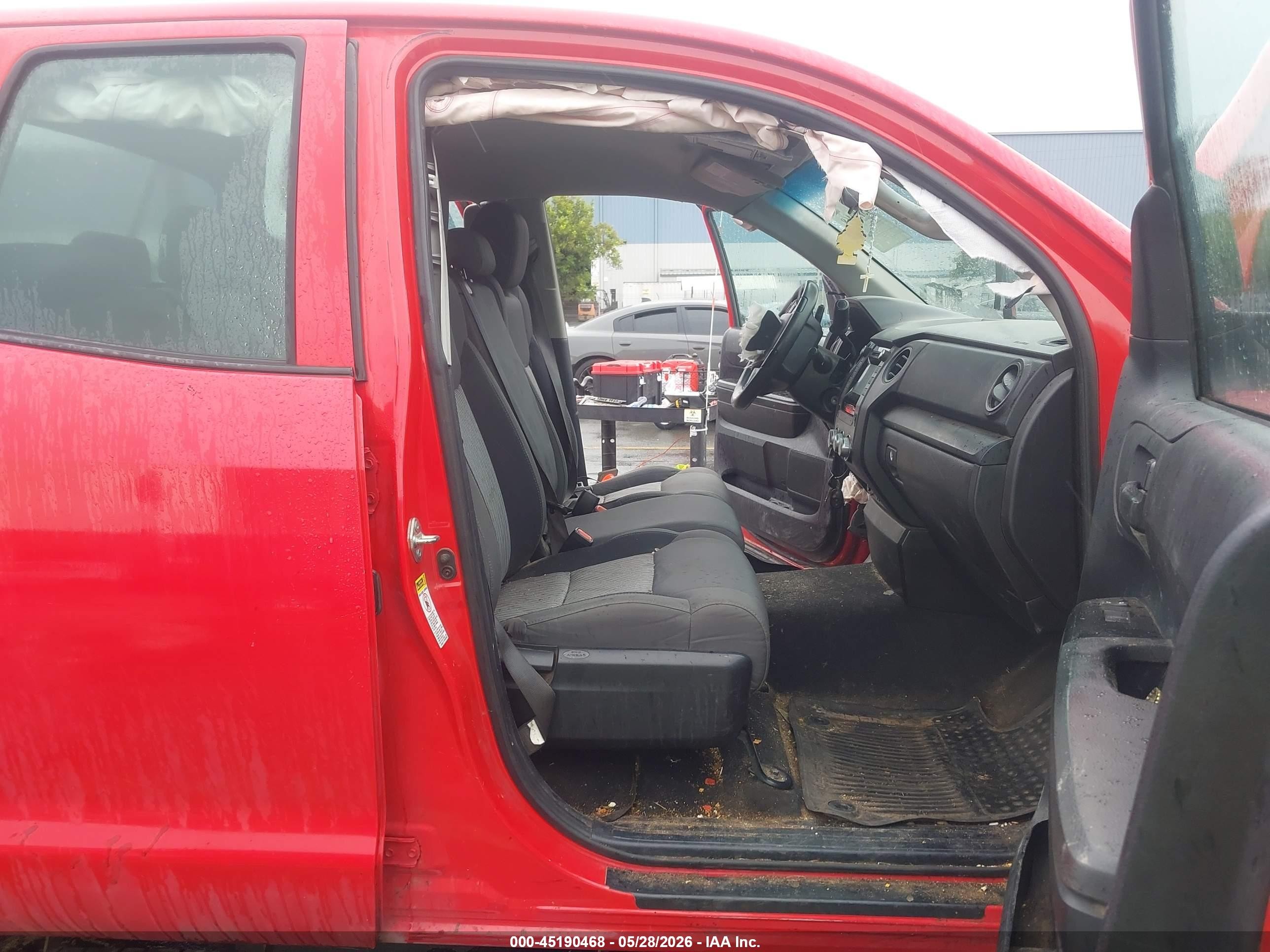 2014 Toyota Tundra Sr 4.6l V8 Red vin: 5TFRM5F18EX080512