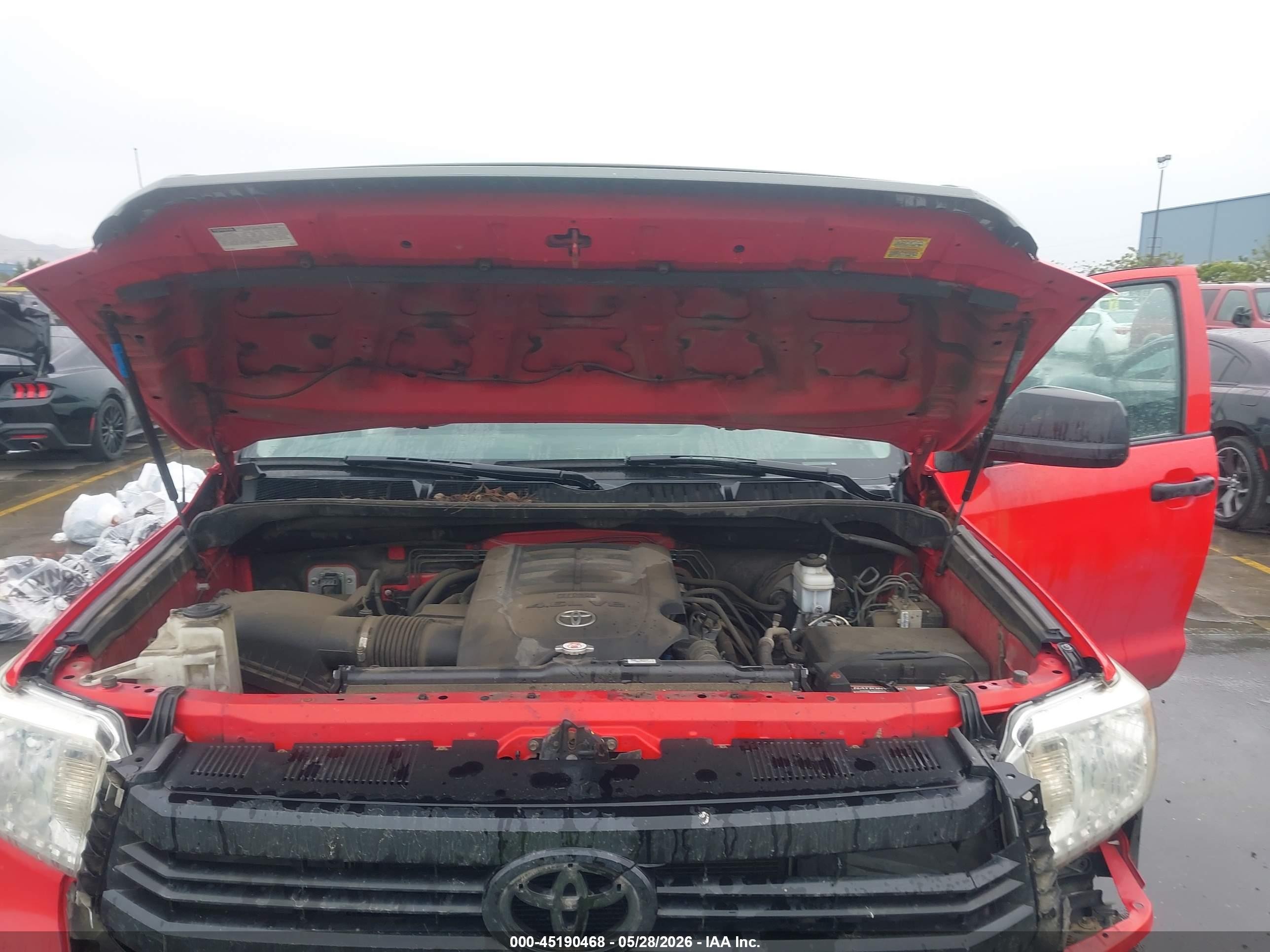 2014 Toyota Tundra Sr 4.6l V8 Red vin: 5TFRM5F18EX080512