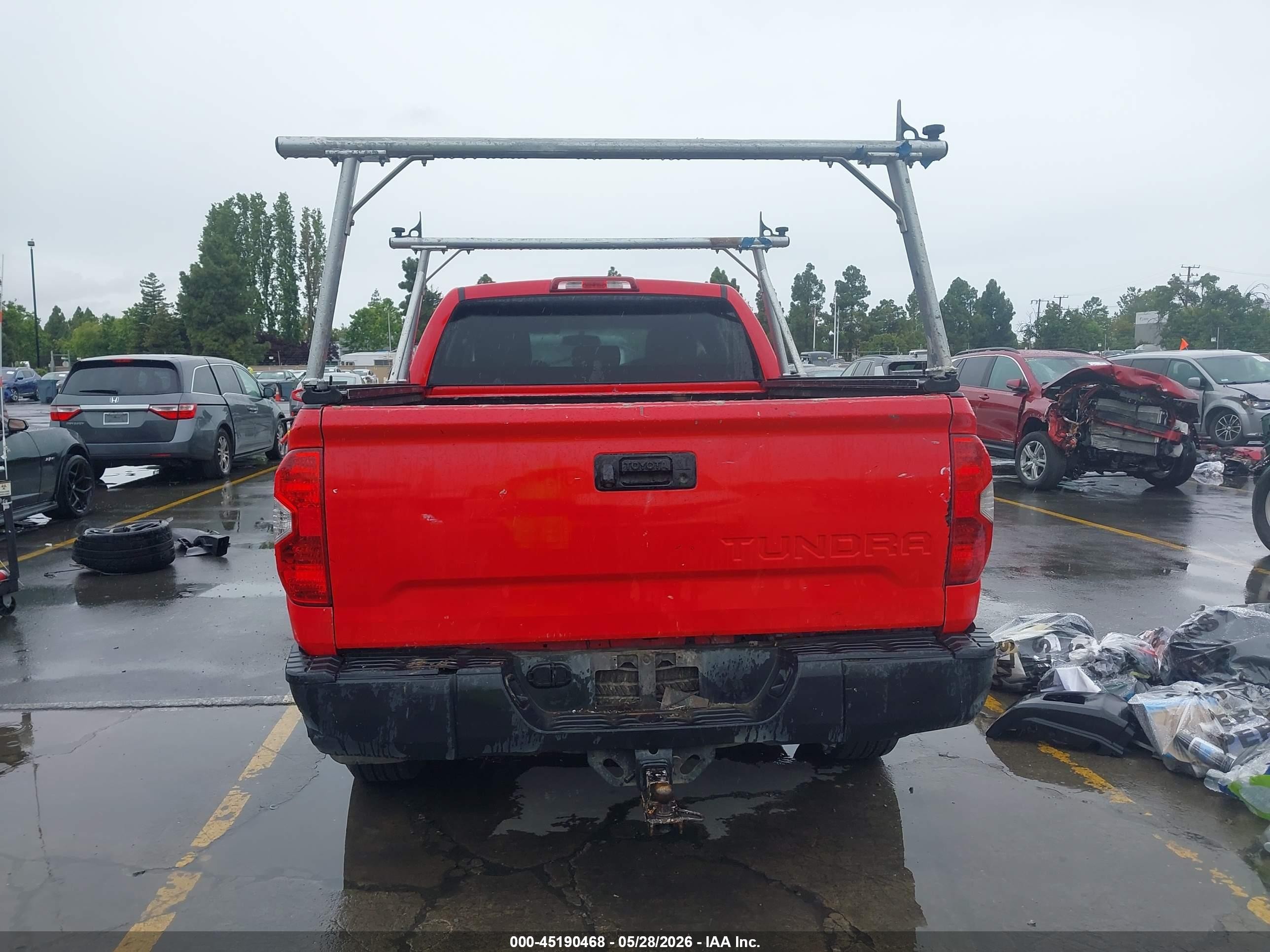2014 Toyota Tundra Sr 4.6l V8 Red vin: 5TFRM5F18EX080512