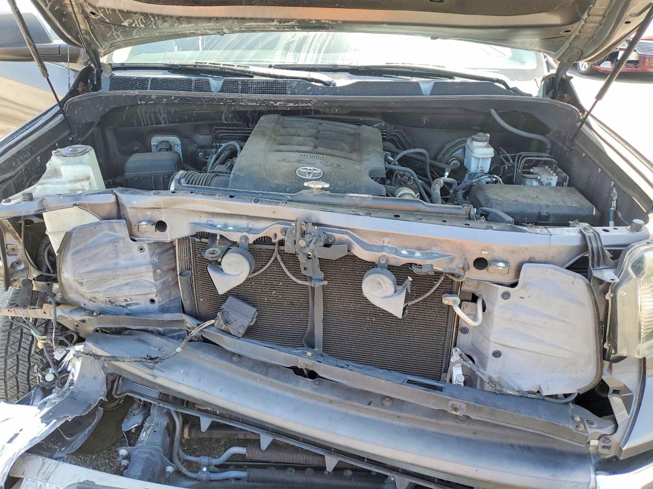 2019 Toyota Tundra Sr5 Gray vin: 5TFRM5F18KX134984