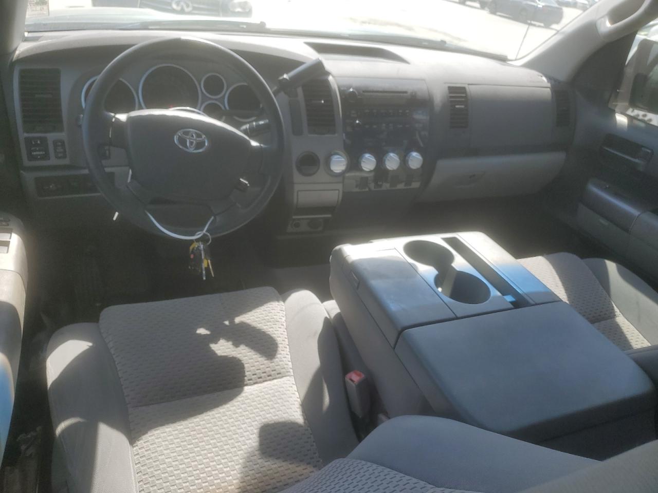 2010 Toyota Tundra Double Cab Sr5 Green vin: 5TFRM5F19AX004498