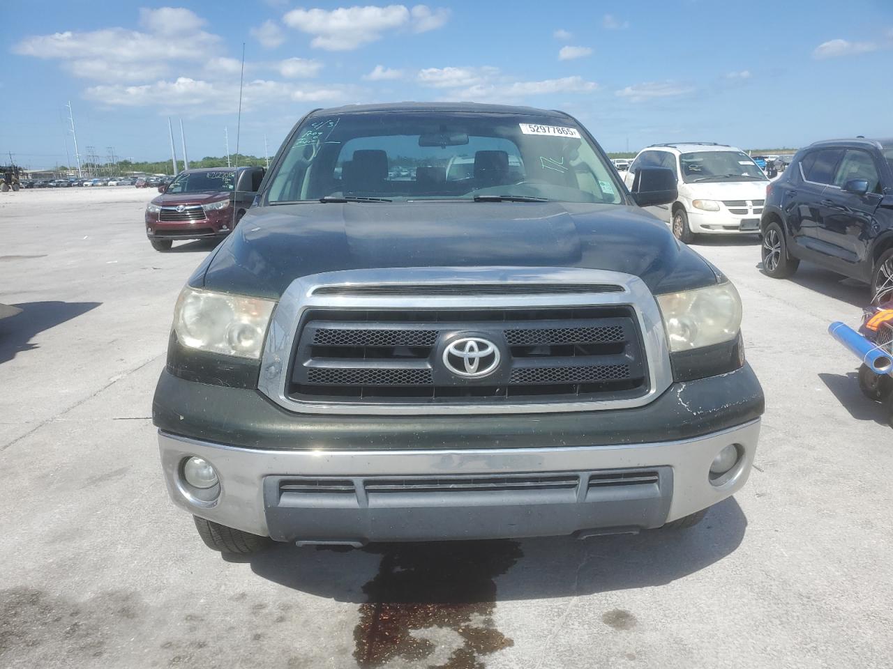 2010 Toyota Tundra Double Cab Sr5 Green vin: 5TFRM5F19AX004498