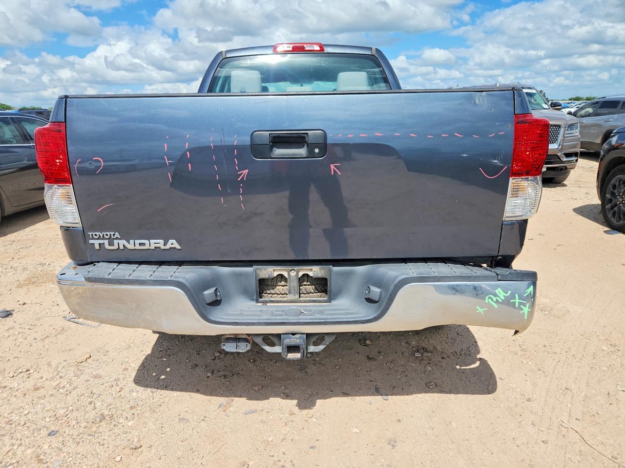 2010 Toyota Tundra Double Cab Sr5 Серый vin: 5TFRM5F19AX005845