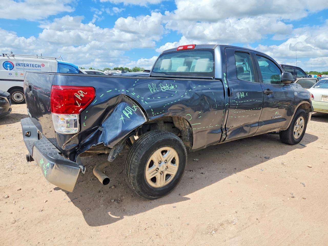 2010 Toyota Tundra Double Cab Sr5 Серый vin: 5TFRM5F19AX005845