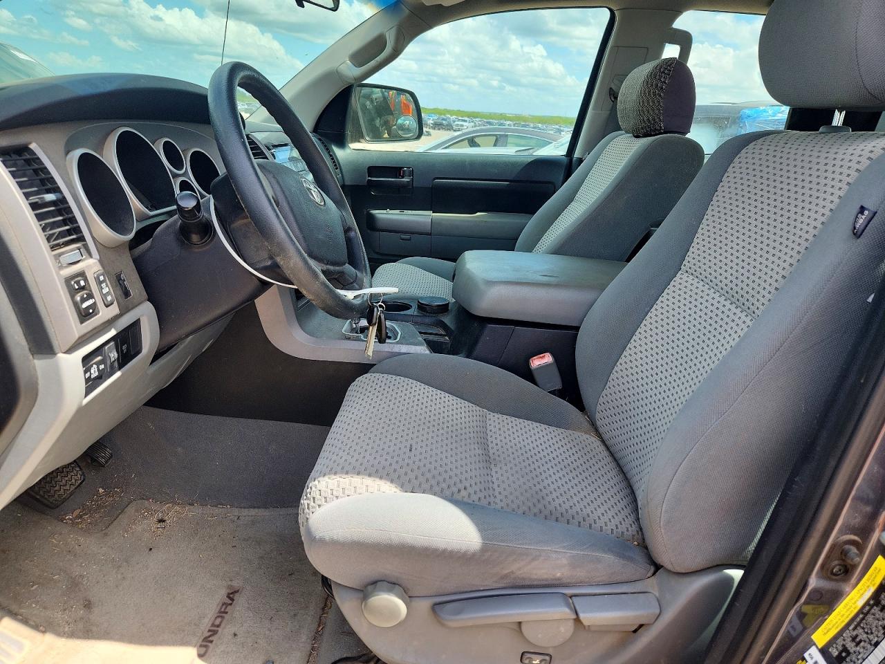 2010 Toyota Tundra Double Cab Sr5 Серый vin: 5TFRM5F19AX005845