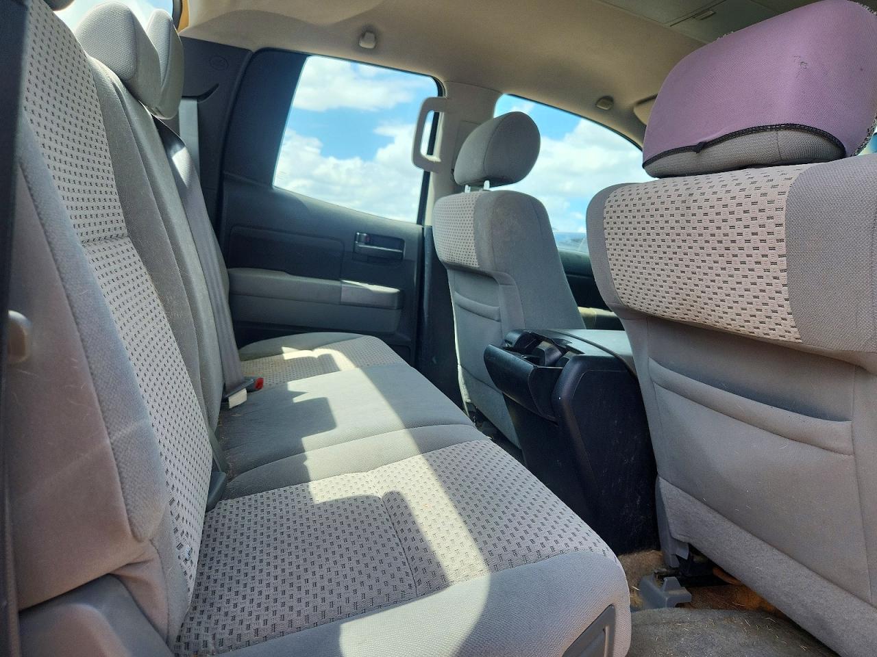 2010 Toyota Tundra Double Cab Sr5 Серый vin: 5TFRM5F19AX005845