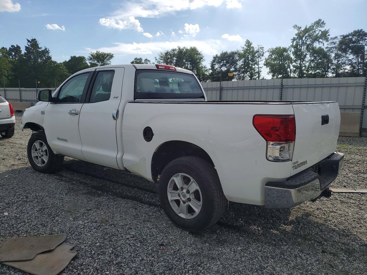 2010 Toyota Tundra Double Cab Sr5 White vin: 5TFRM5F19AX008714
