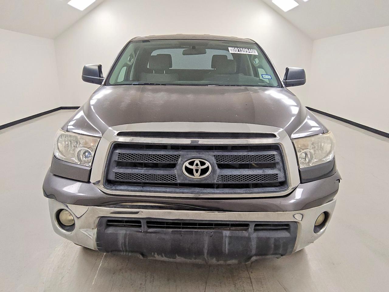 2011 Toyota Tundra Double Cab Sr5 Gray vin: 5TFRM5F19BX034022