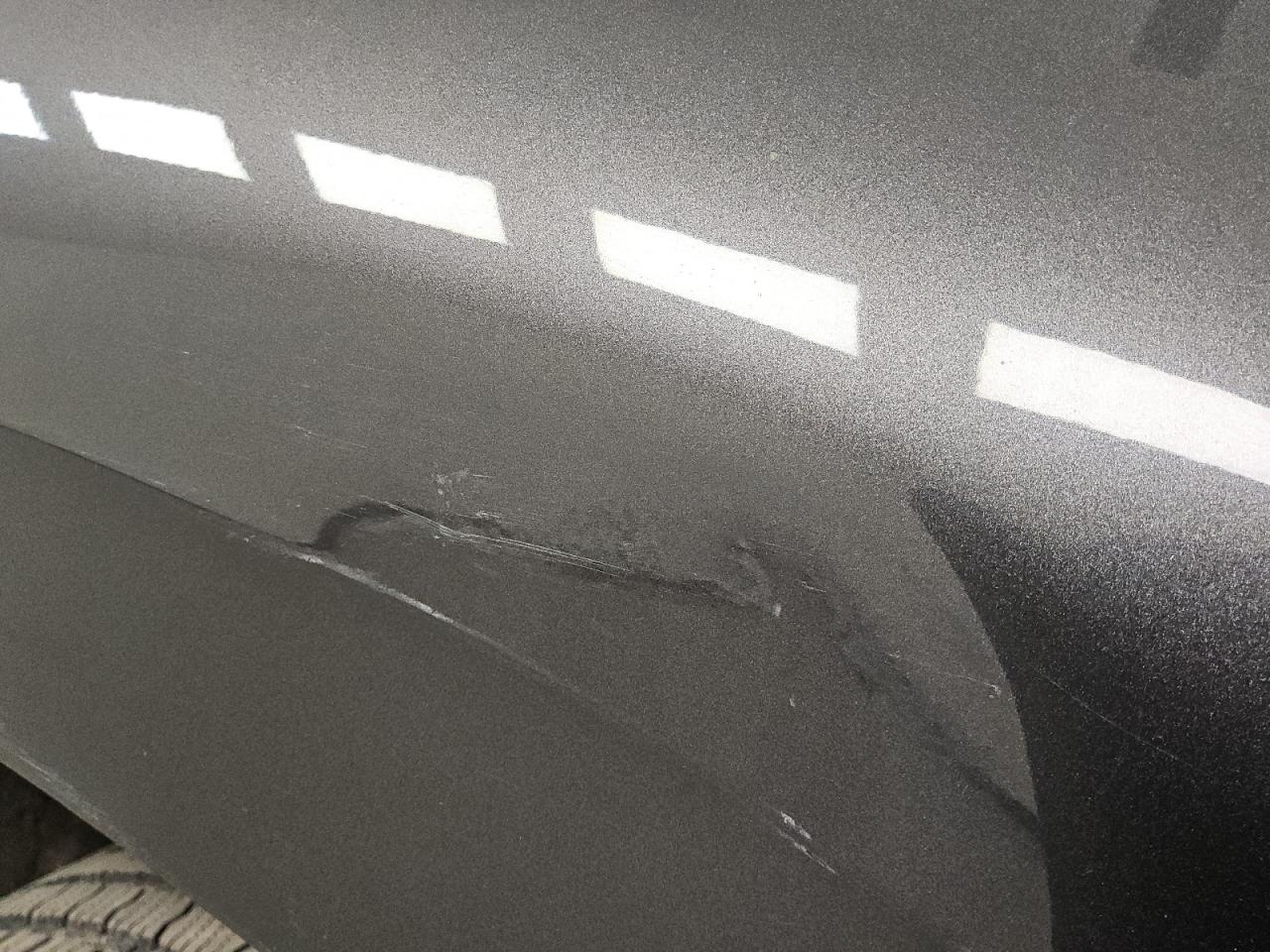 2011 Toyota Tundra Double Cab Sr5 Gray vin: 5TFRM5F19BX034022 Damage: Right Front Fender, Dent(S) W/ Paint Dmg, 11 To 12 Inches