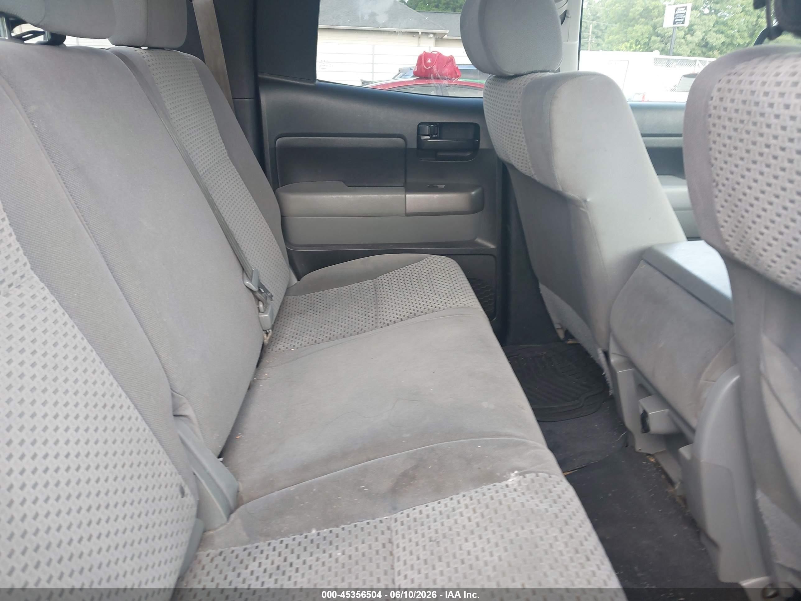 2012 Toyota Tundra Grade 4.6l V8 Gray vin: 5TFRM5F19CX040209