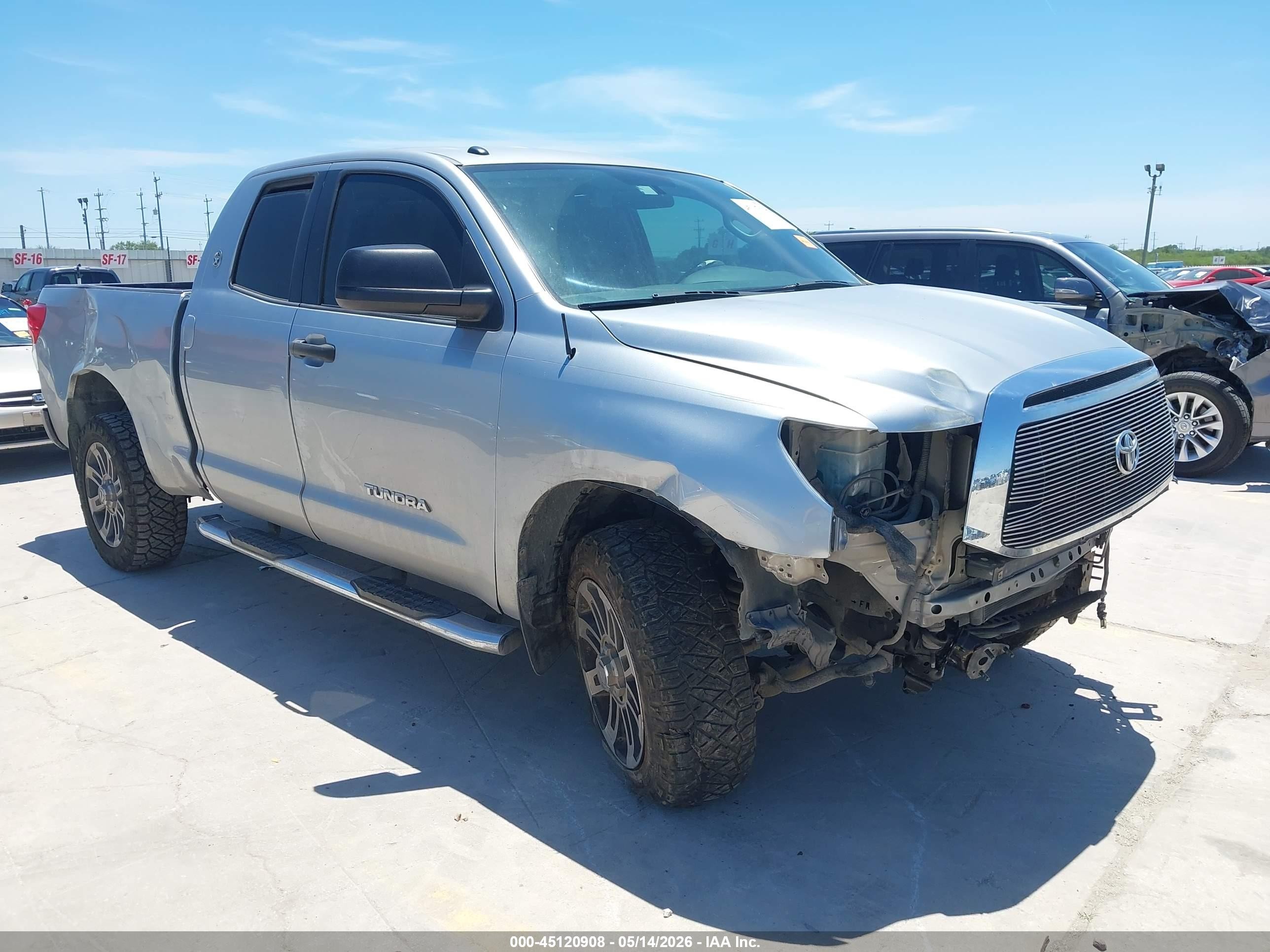 2013 Toyota Tundra Grade 4.6l V8 Silver vin: 5TFRM5F19DX063071