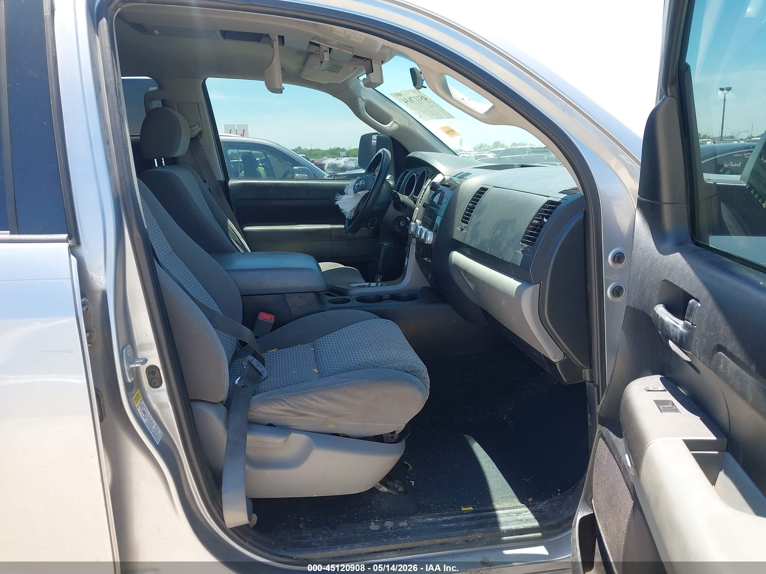 2013 Toyota Tundra Grade 4.6l V8 Silver vin: 5TFRM5F19DX063071