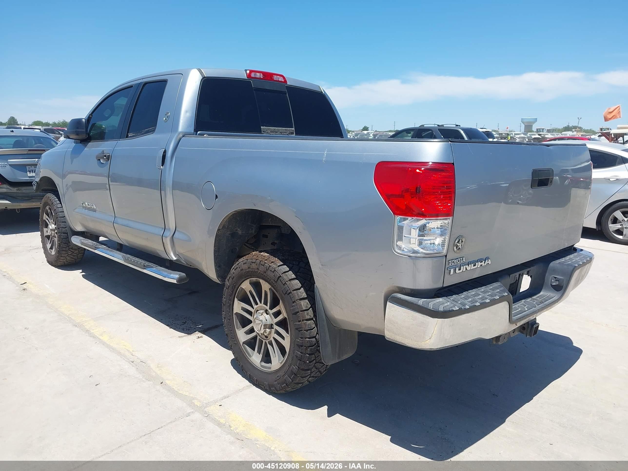 2013 Toyota Tundra Grade 4.6l V8 Silver vin: 5TFRM5F19DX063071