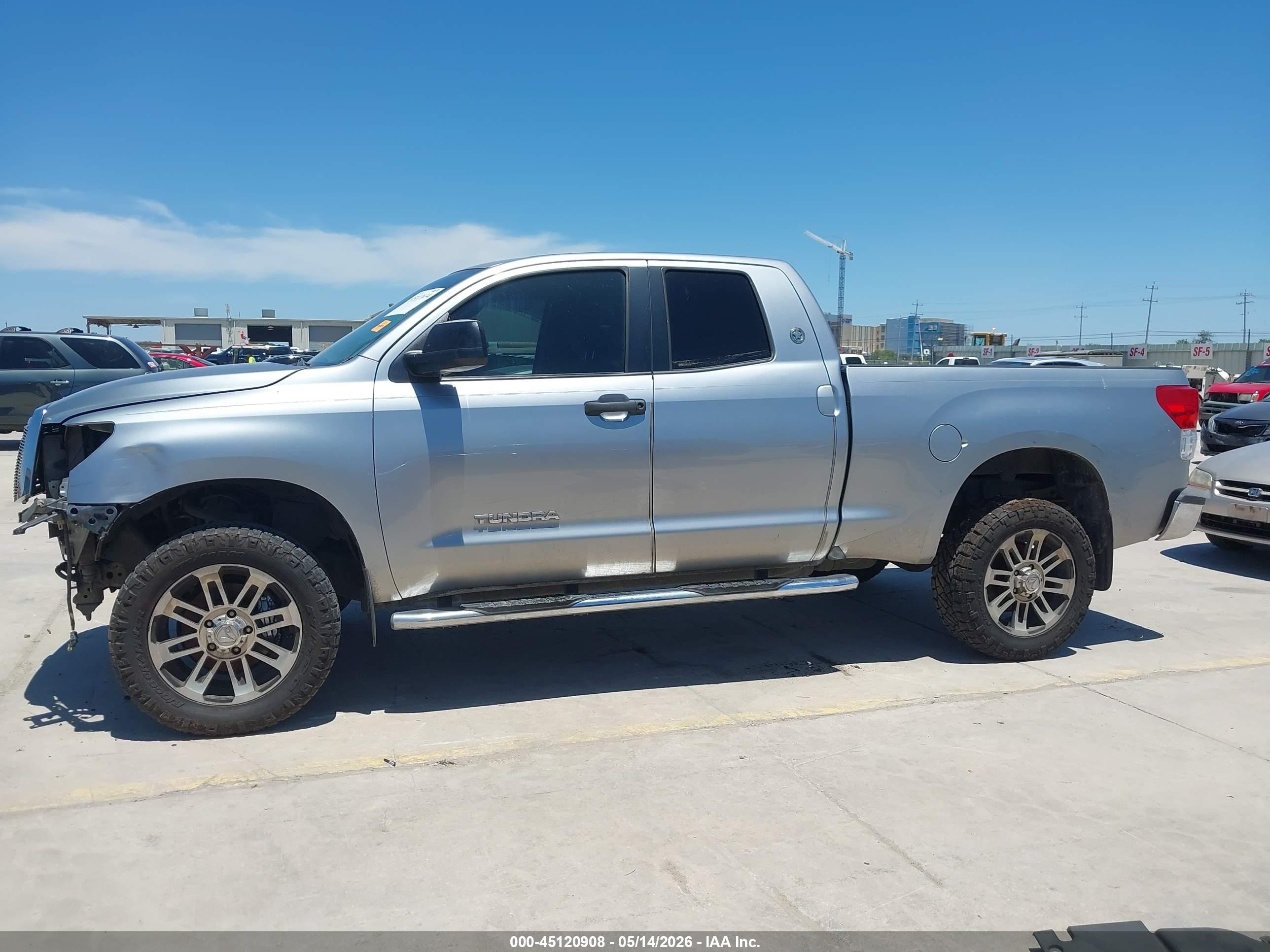 2013 Toyota Tundra Grade 4.6l V8 Silver vin: 5TFRM5F19DX063071