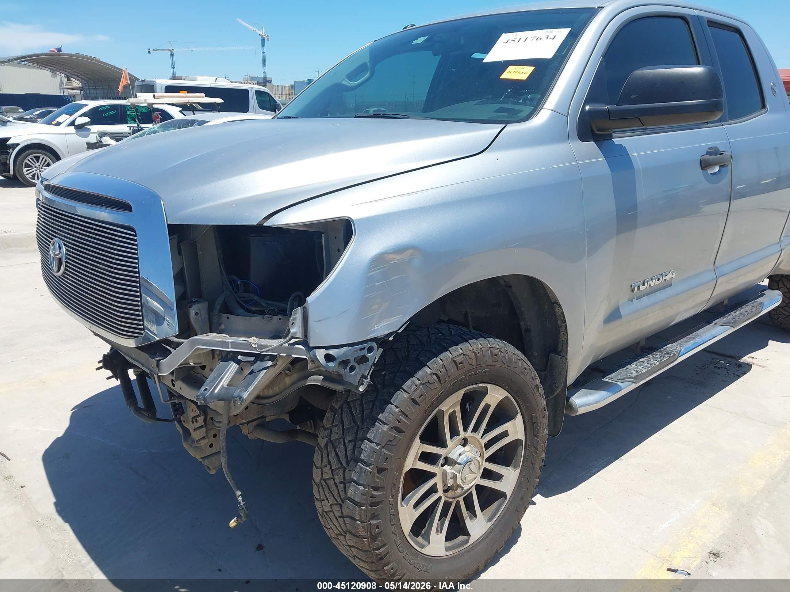 2013 Toyota Tundra Grade 4.6l V8 Silver vin: 5TFRM5F19DX063071