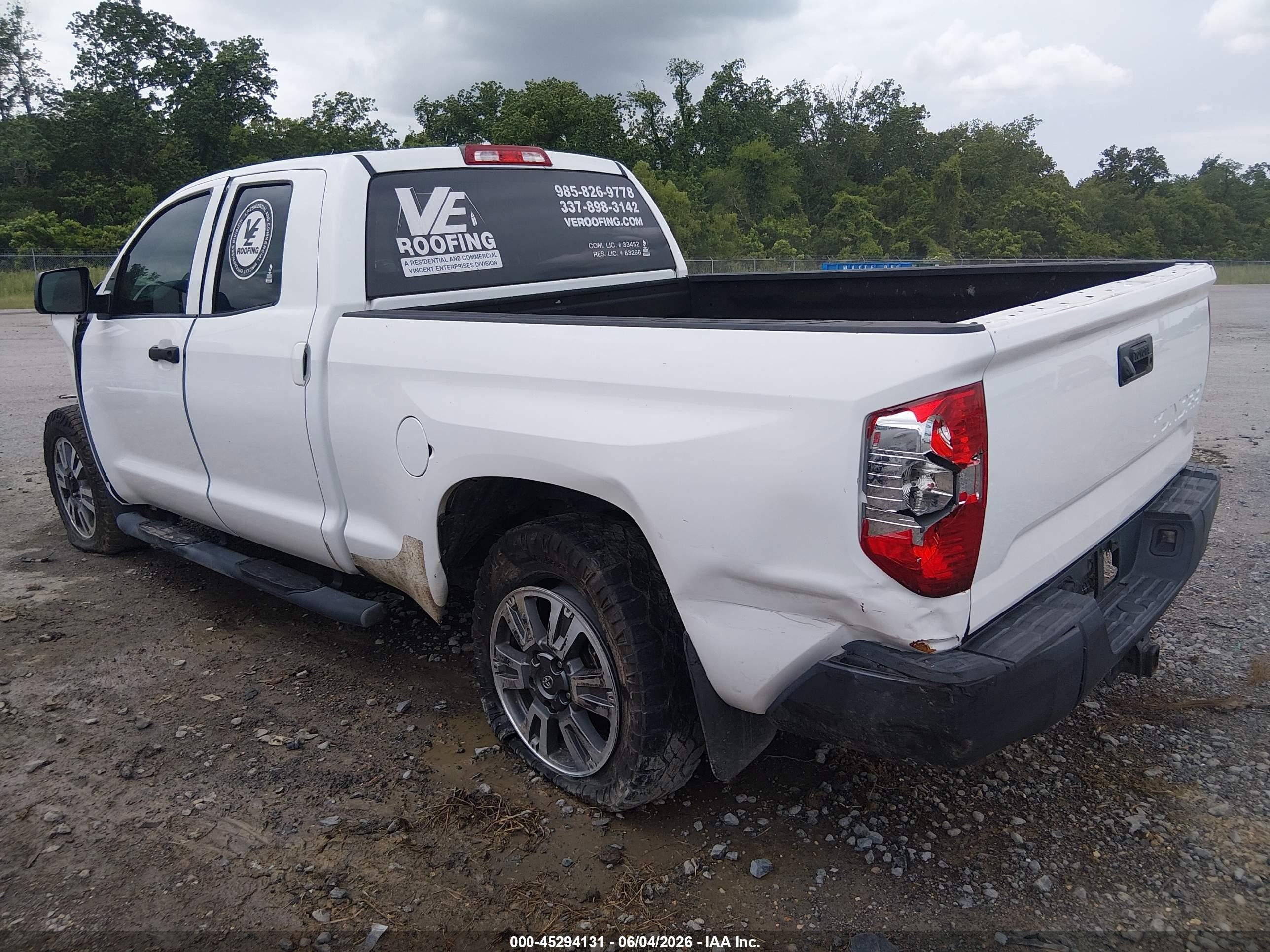 2015 Toyota Tundra Sr 4.6l V8 White vin: 5TFRM5F19FX083856