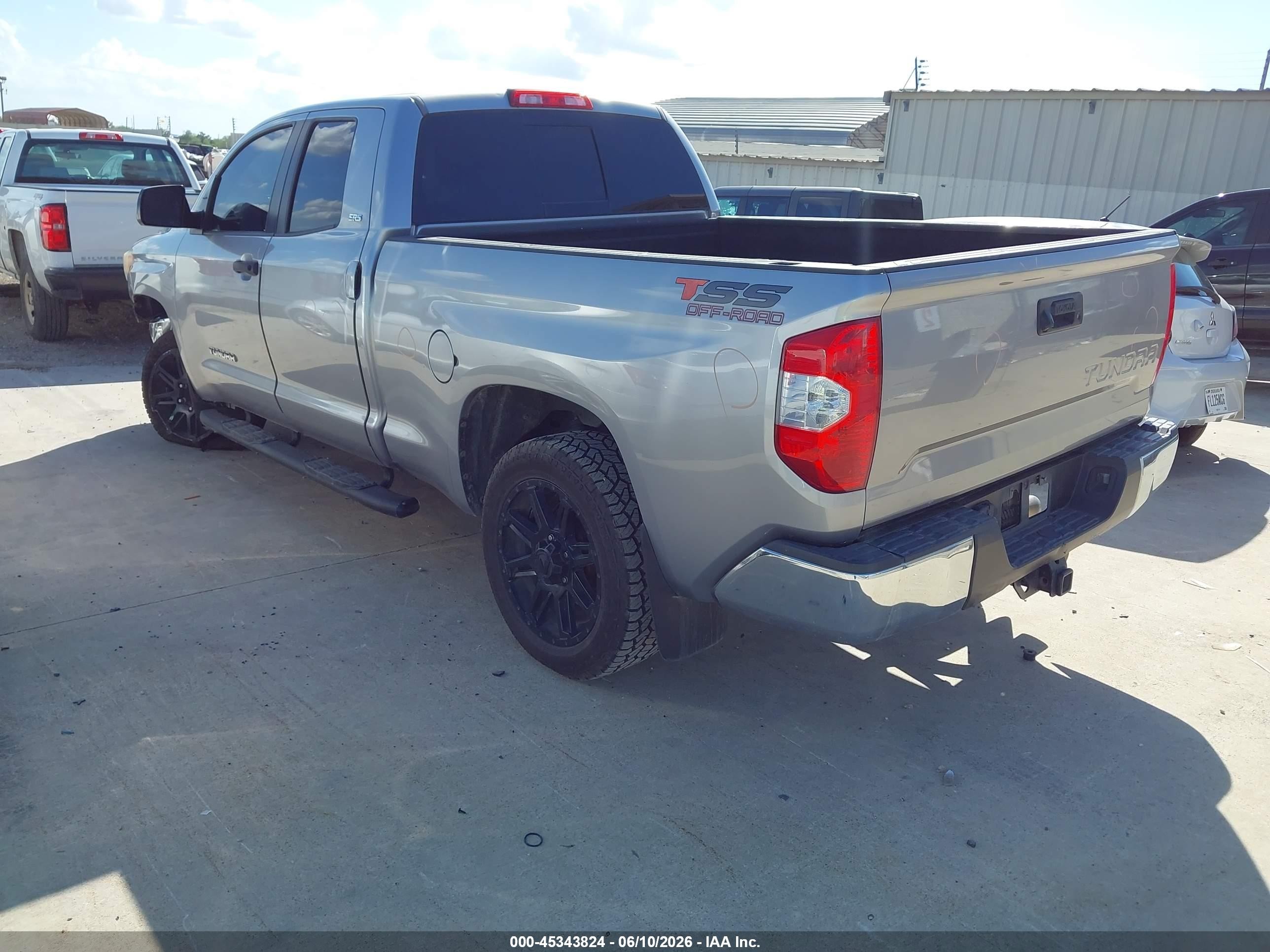 2015 Toyota Tundra Sr5 4.6l V8 Silver vin: 5TFRM5F19FX094551
