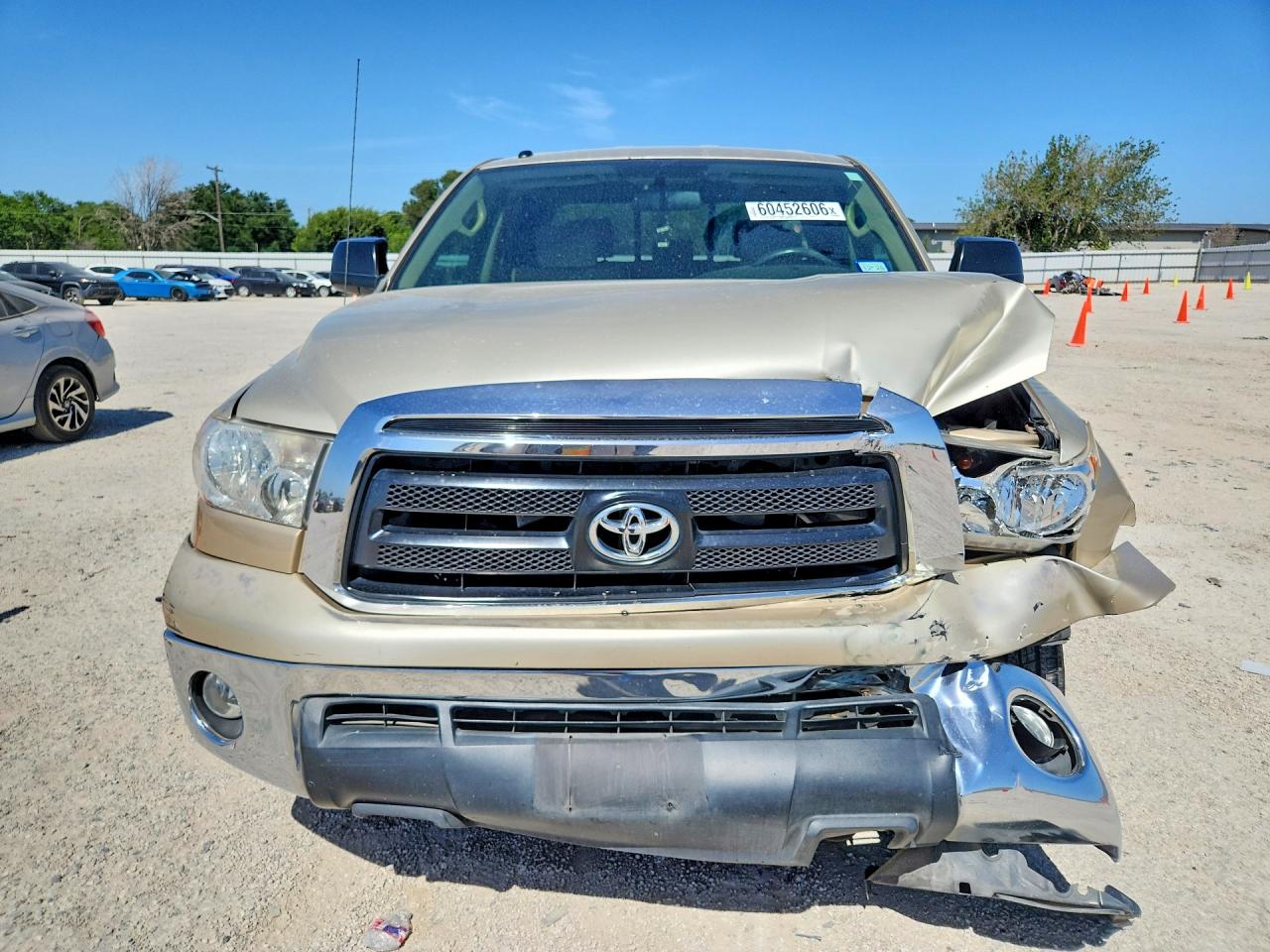 2010 Toyota Tundra Double Cab Sr5 Gold vin: 5TFRM5F1XAX017633
