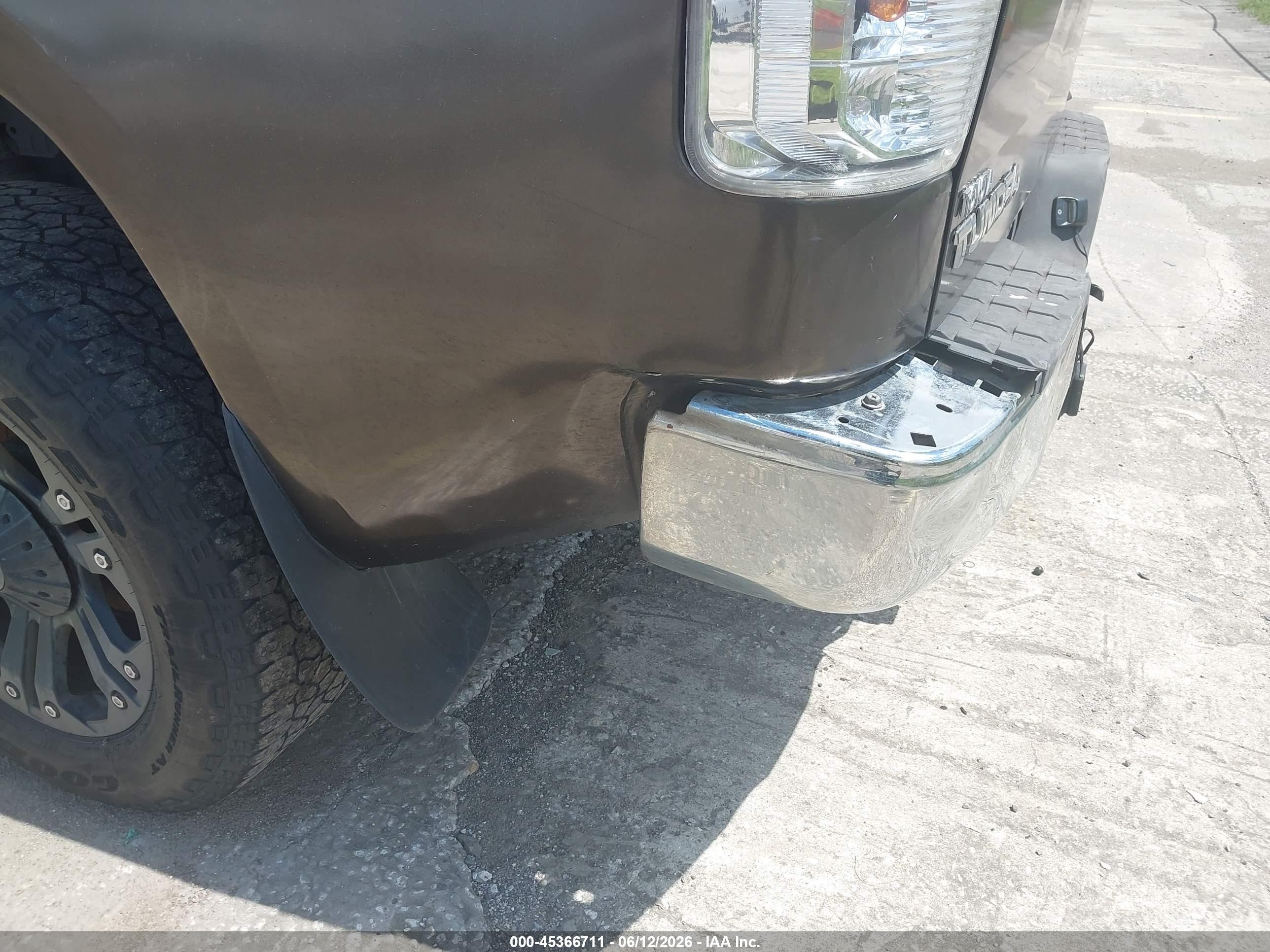2011 Toyota Tundra Grade 4.6l V8 Gray vin: 5TFRM5F1XBX021831