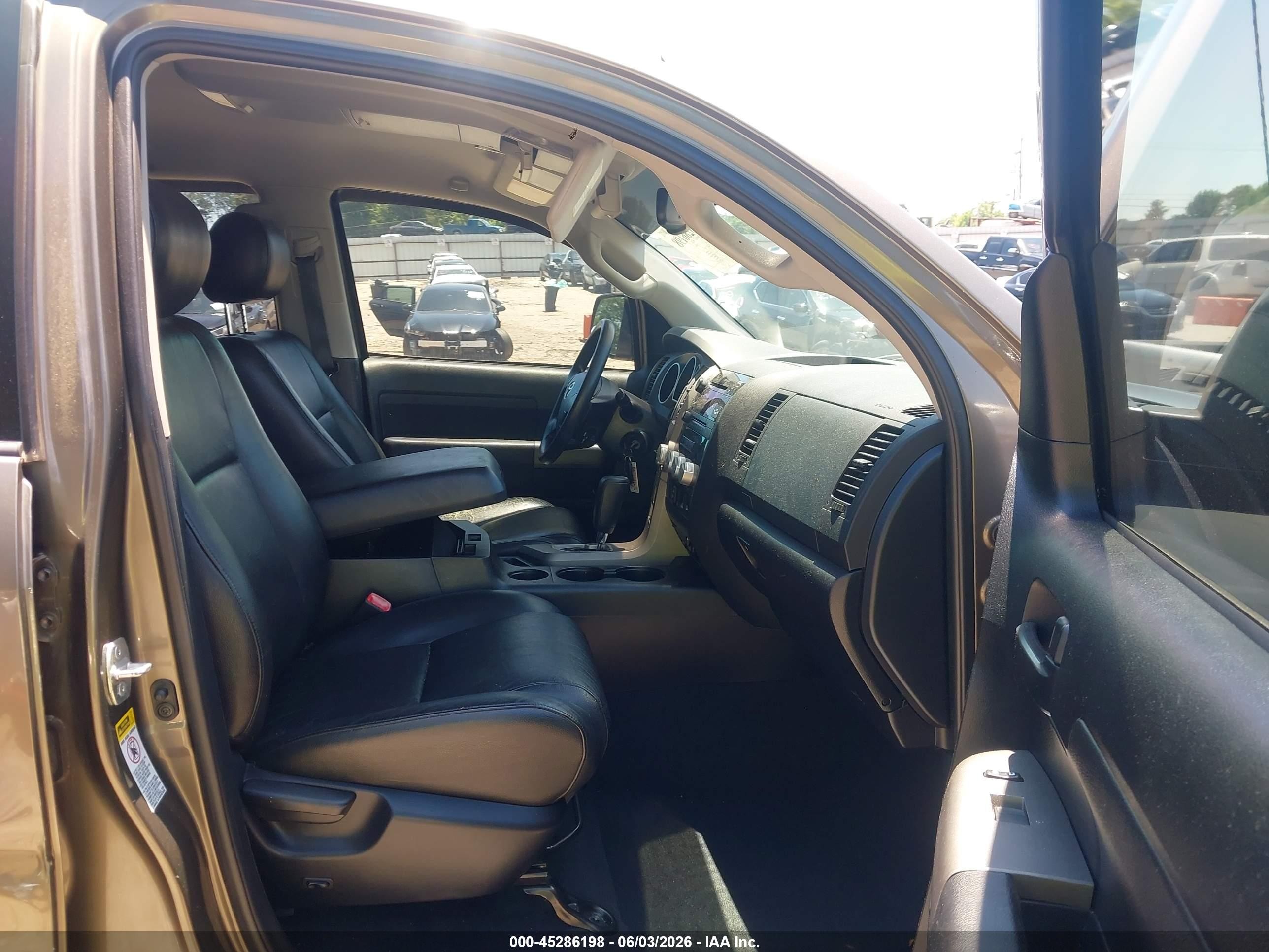 2011 Toyota Tundra Grade 4.6l V8 Brown vin: 5TFRM5F1XBX027533