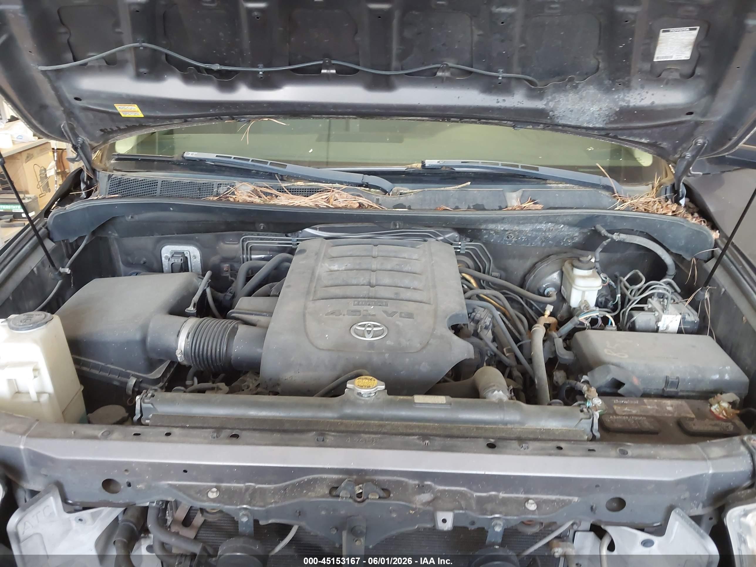 2011 Toyota Tundra Grade 4.6l V8 Серый vin: 5TFRM5F1XBX032957