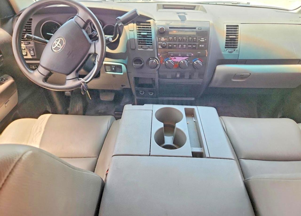2012 Toyota Tundra Double Cab Sr5 White vin: 5TFRM5F1XCX043636
